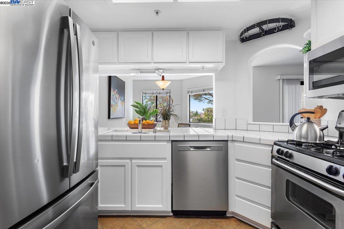 Photo #6: 41106643 Listing 