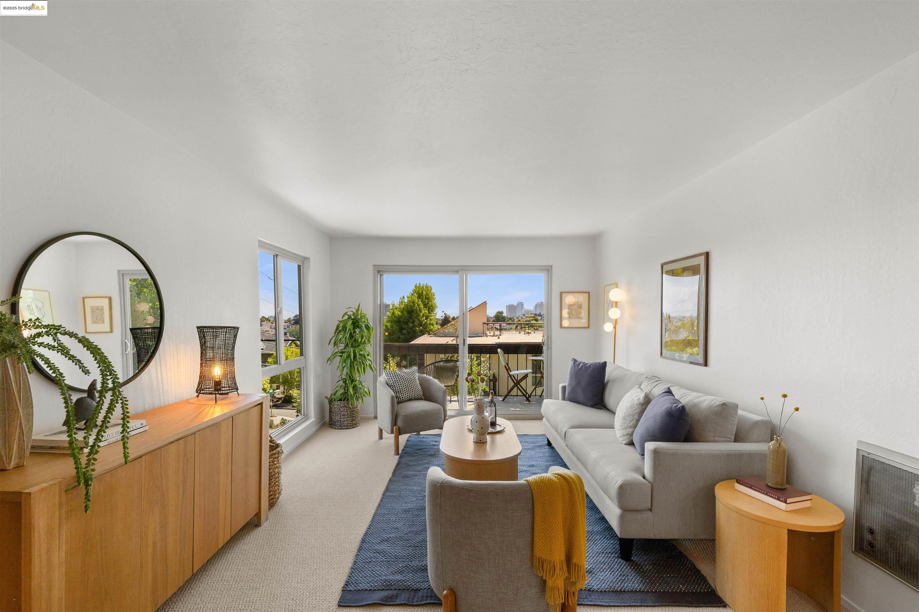 Photo #2: 41106645 Listing 