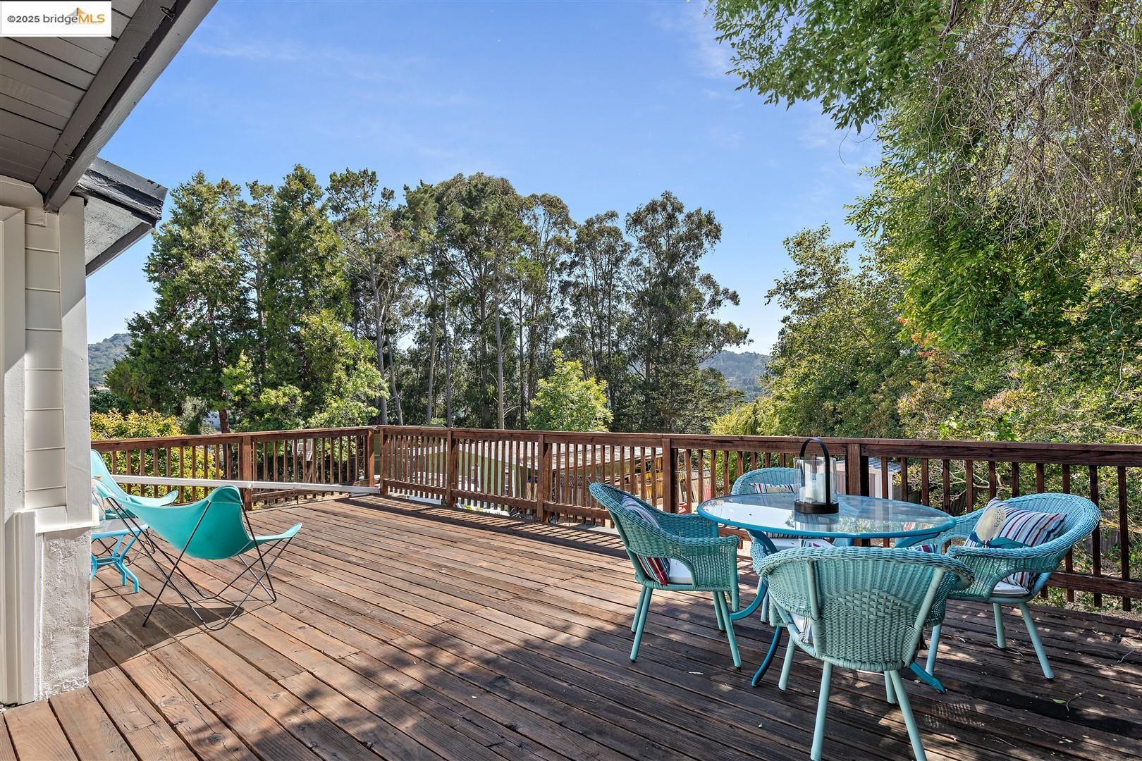 Detail Gallery Image 20 of 60 For 2871 Stephen Dr, Richmond,  CA 94803 - 5 Beds | 2 Baths