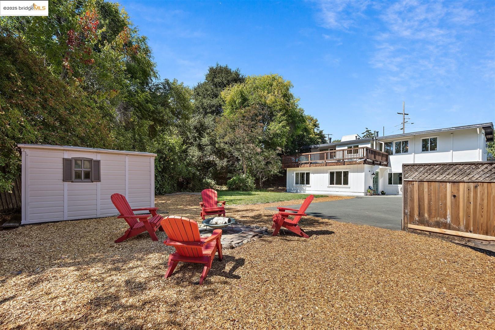 Detail Gallery Image 28 of 60 For 2871 Stephen Dr, Richmond,  CA 94803 - 5 Beds | 2 Baths