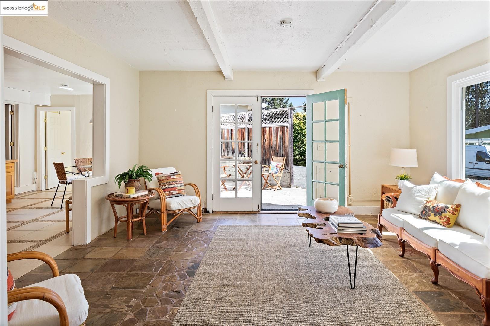 Detail Gallery Image 30 of 60 For 2871 Stephen Dr, Richmond,  CA 94803 - 5 Beds | 2 Baths