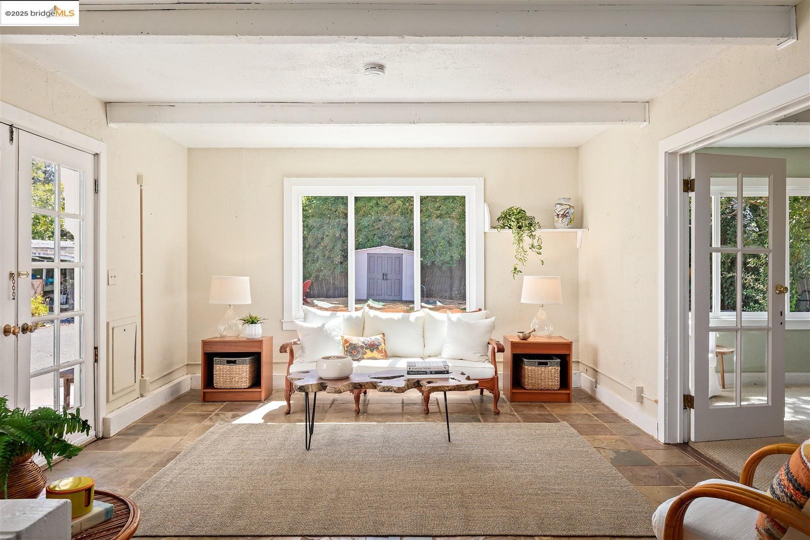 Detail Gallery Image 31 of 60 For 2871 Stephen Dr, Richmond,  CA 94803 - 5 Beds | 2 Baths