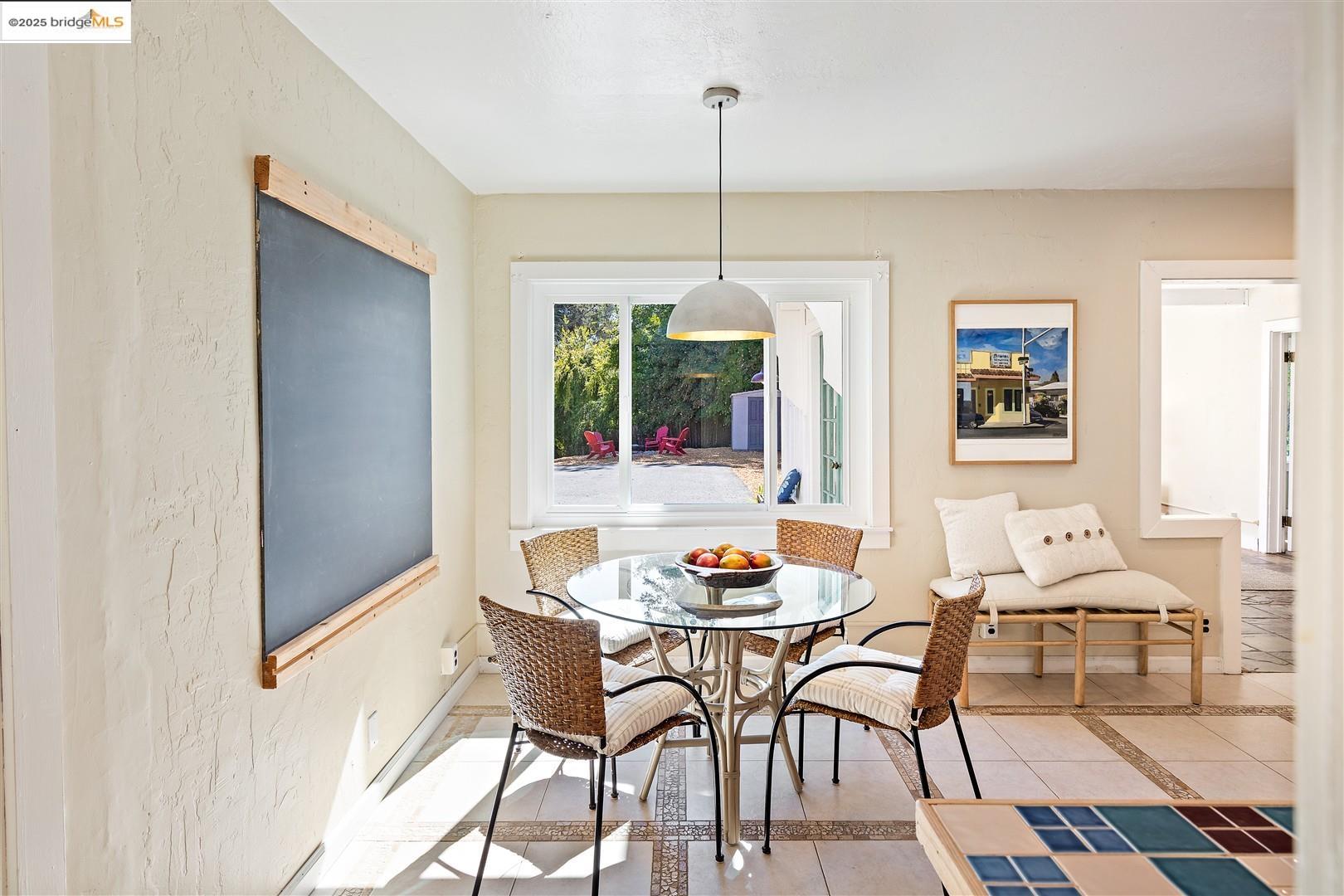 Detail Gallery Image 36 of 60 For 2871 Stephen Dr, Richmond,  CA 94803 - 5 Beds | 2 Baths