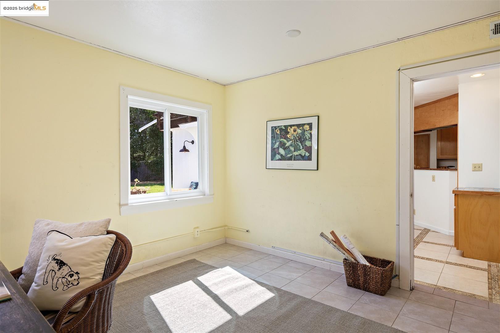 Detail Gallery Image 38 of 60 For 2871 Stephen Dr, Richmond,  CA 94803 - 5 Beds | 2 Baths