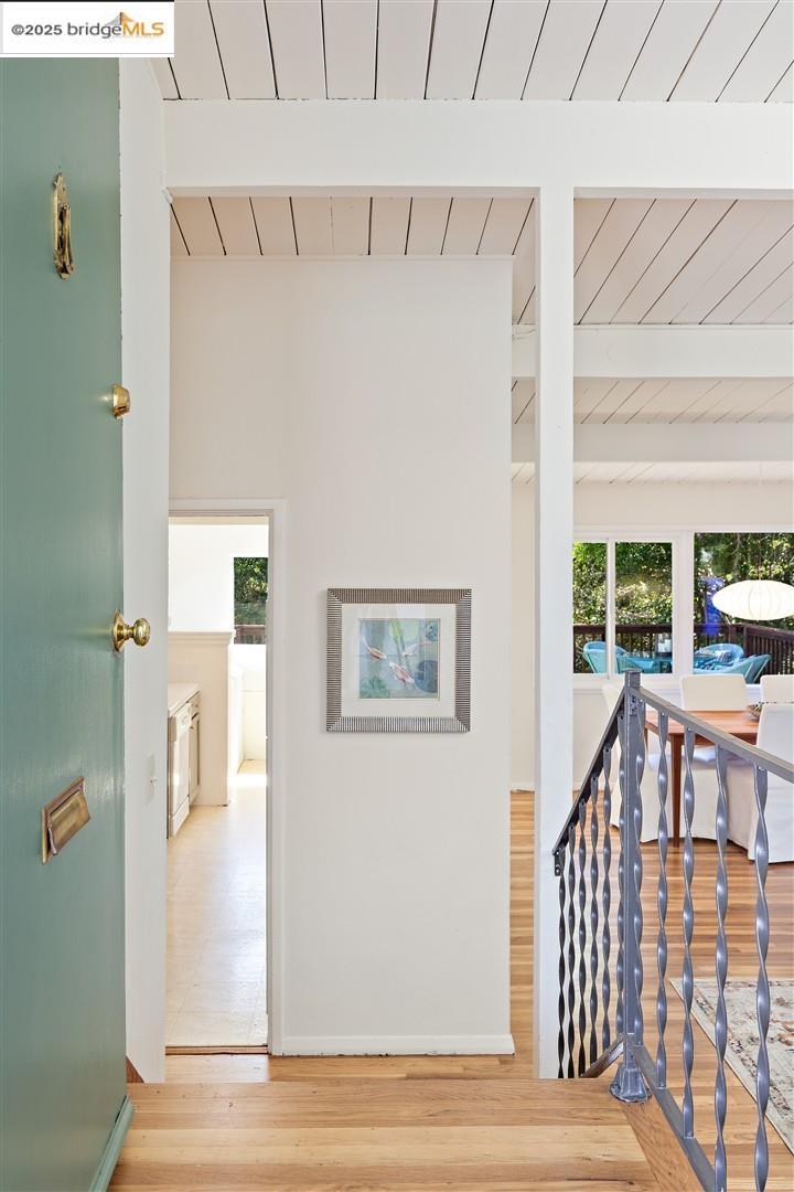 Detail Gallery Image 6 of 60 For 2871 Stephen Dr, Richmond,  CA 94803 - 5 Beds | 2 Baths