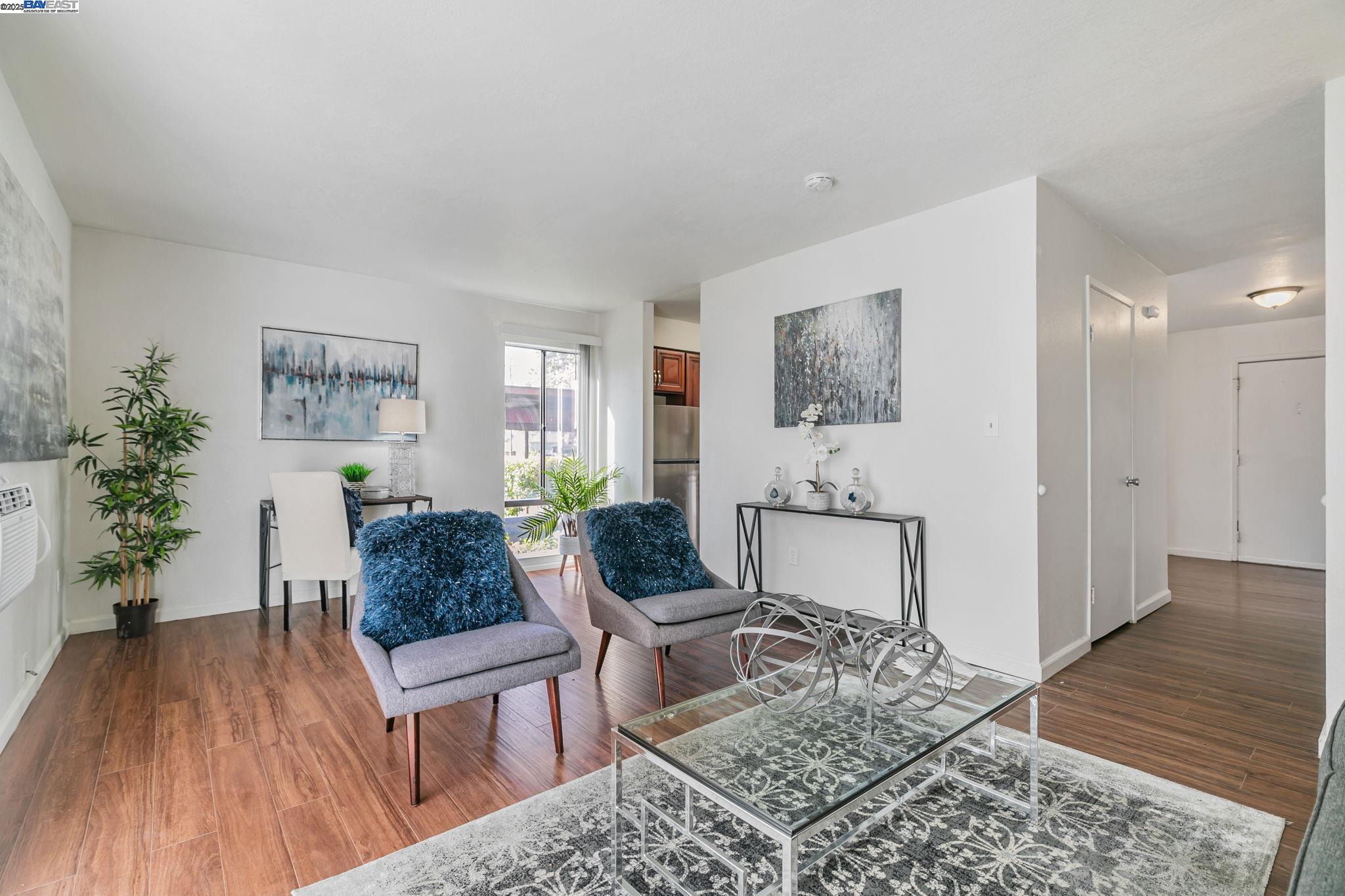Photo #12: 41106651 Listing: Photo #12