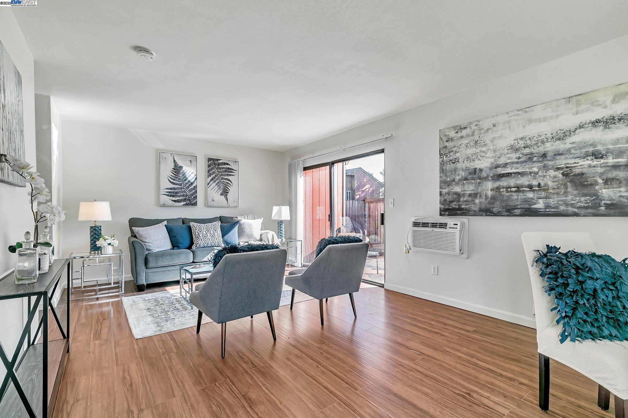 Photo #10: 41106651 Listing: Photo #10