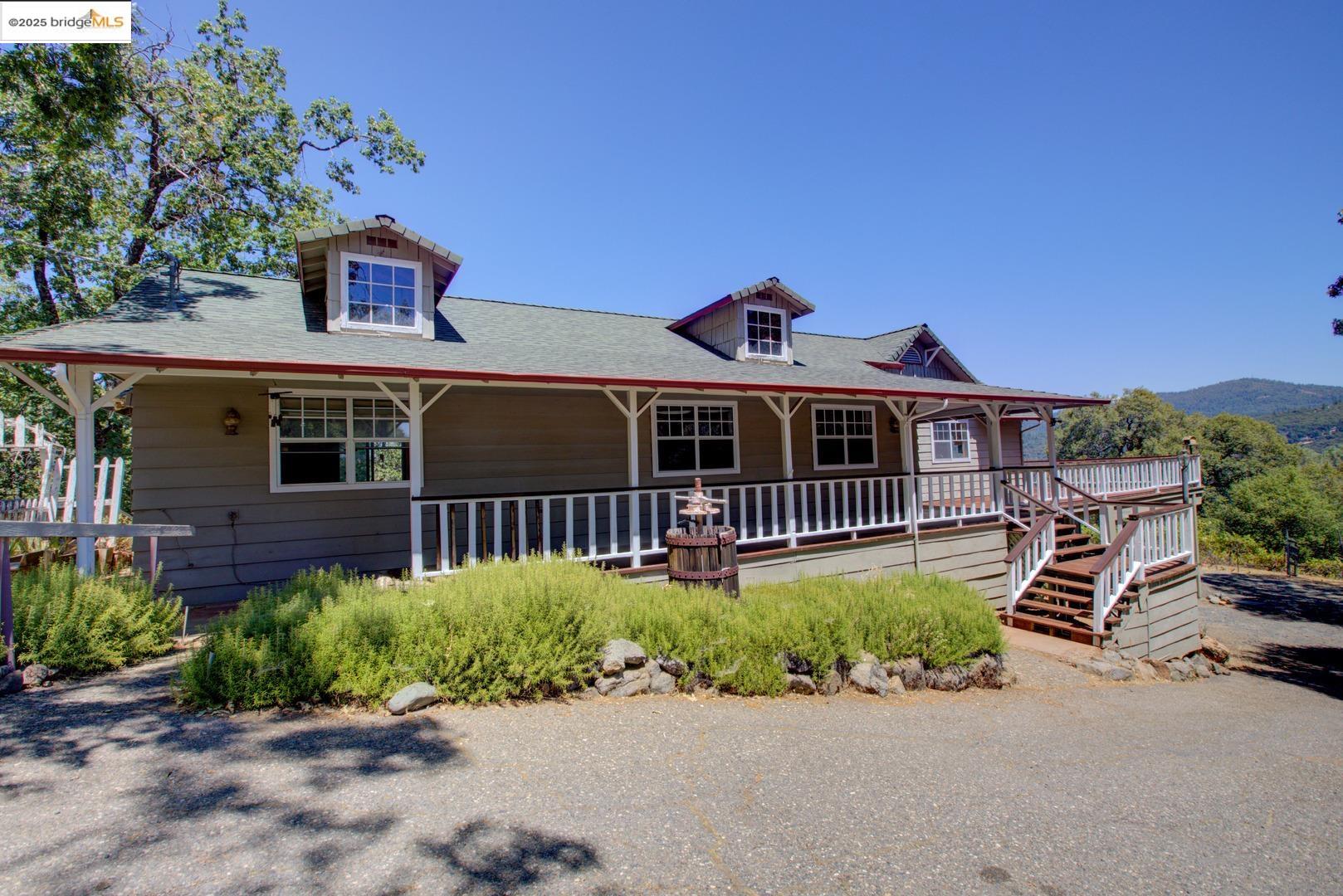 Detail Gallery Image 2 of 42 For 21021 Heavenly Dr, Sonora,  CA 95370 - 3 Beds | 2/1 Baths