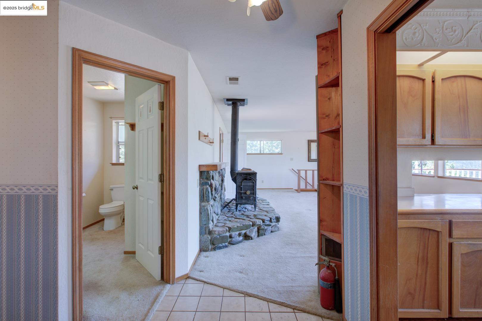 Detail Gallery Image 13 of 42 For 21021 Heavenly Dr, Sonora,  CA 95370 - 3 Beds | 2/1 Baths
