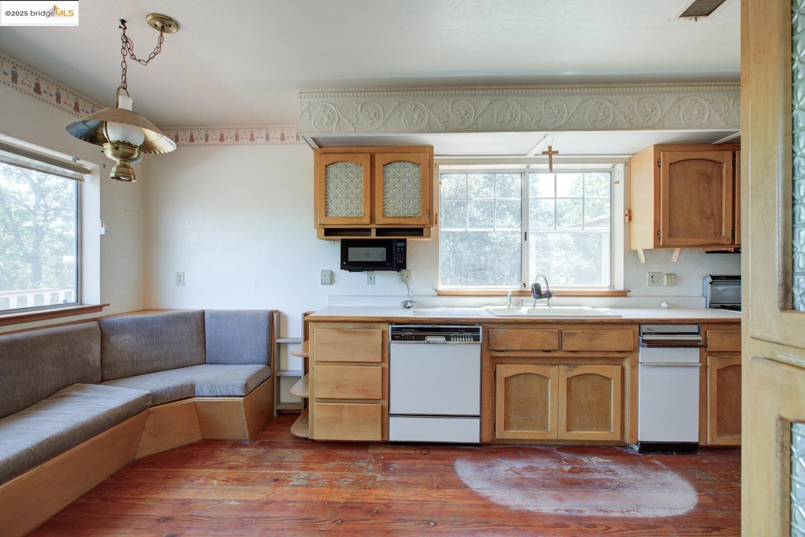 Detail Gallery Image 17 of 42 For 21021 Heavenly Dr, Sonora,  CA 95370 - 3 Beds | 2/1 Baths