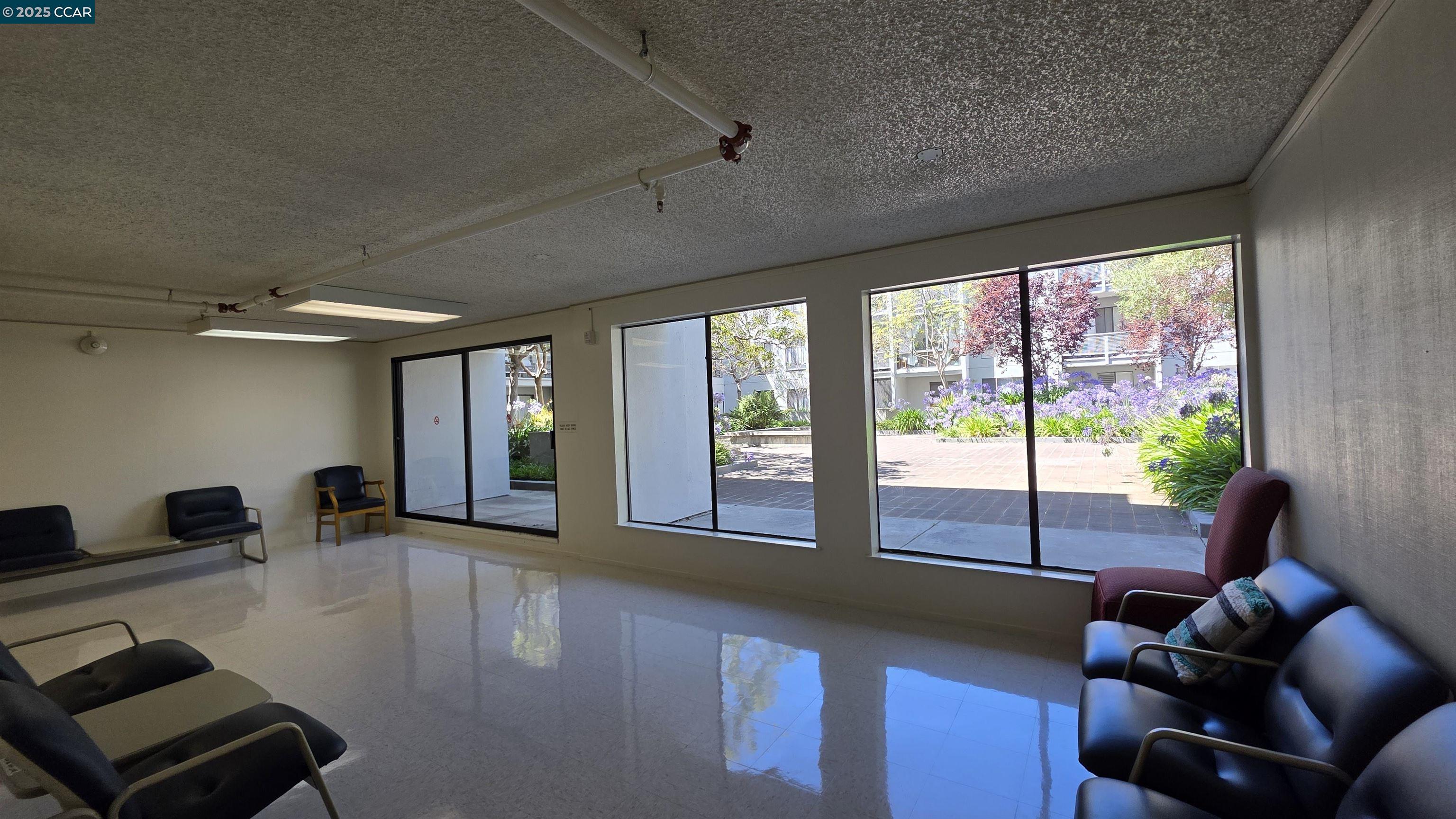 Photo #21: 41106653 Listing: Photo #21