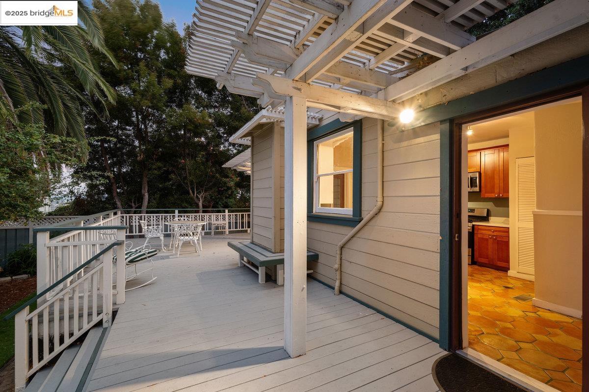 Detail Gallery Image 42 of 49 For 1924 7th Ave, Oakland,  CA 94606 - – Beds | – Baths