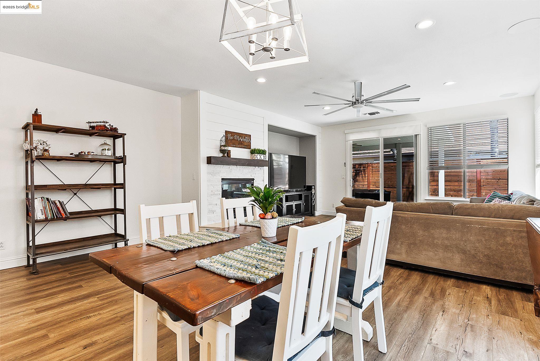 Detail Gallery Image 10 of 42 For 328 Fareham Ct, Discovery Bay,  CA 94505 - 3 Beds | 2 Baths