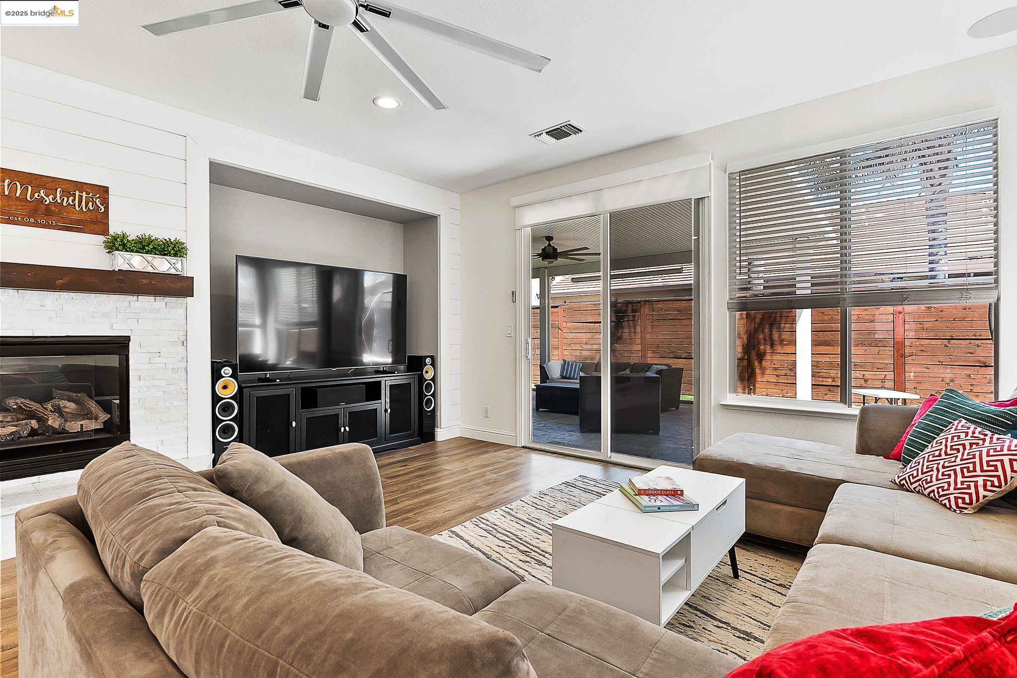 Detail Gallery Image 12 of 42 For 328 Fareham Ct, Discovery Bay,  CA 94505 - 3 Beds | 2 Baths