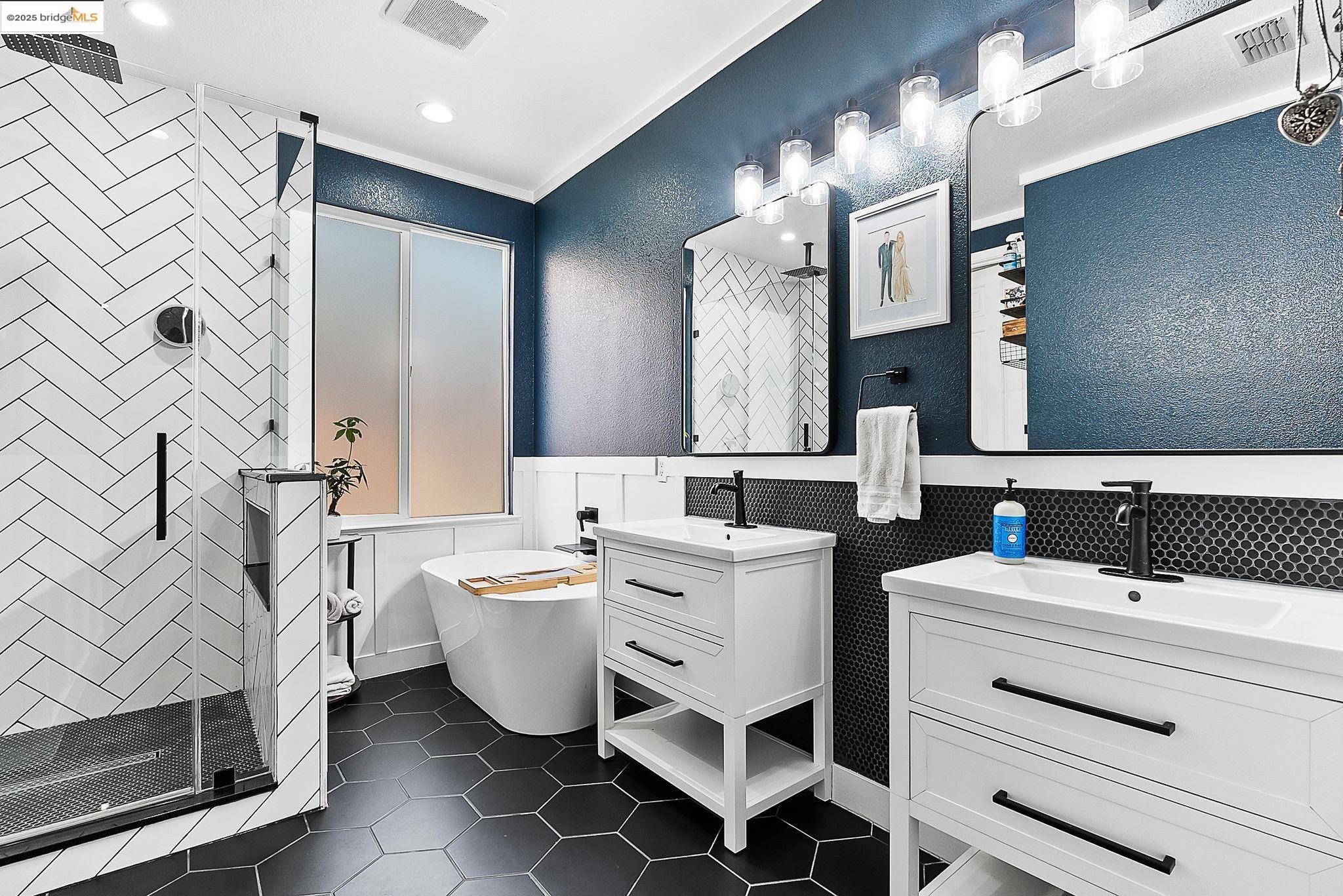Detail Gallery Image 34 of 42 For 328 Fareham Ct, Discovery Bay,  CA 94505 - 3 Beds | 2 Baths