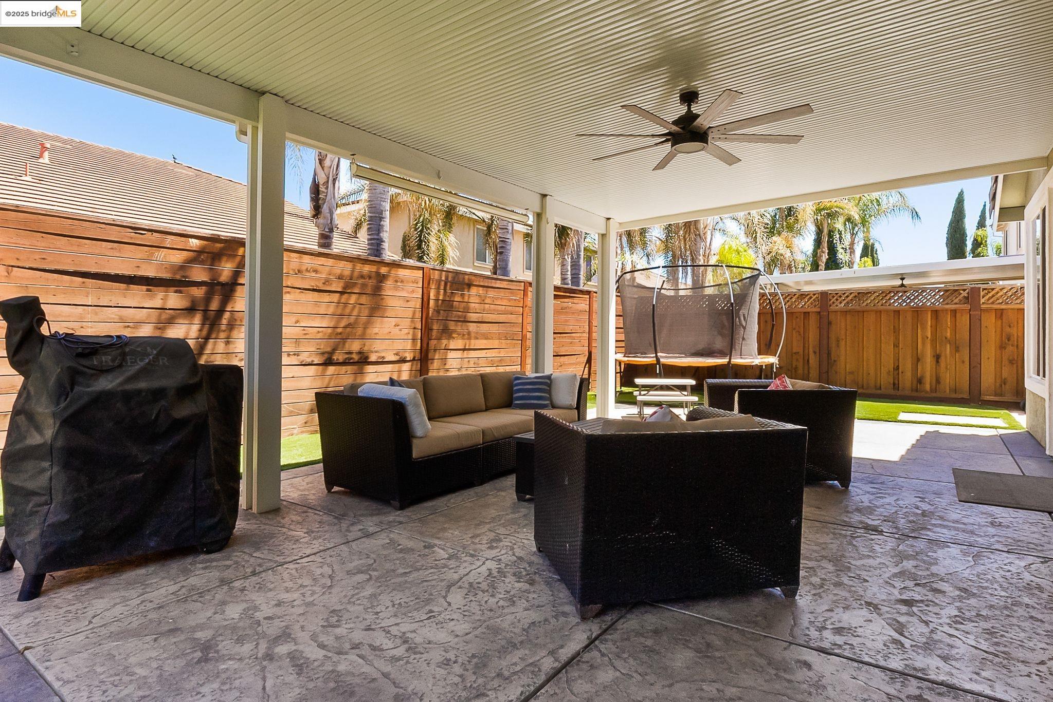 Detail Gallery Image 35 of 42 For 328 Fareham Ct, Discovery Bay,  CA 94505 - 3 Beds | 2 Baths