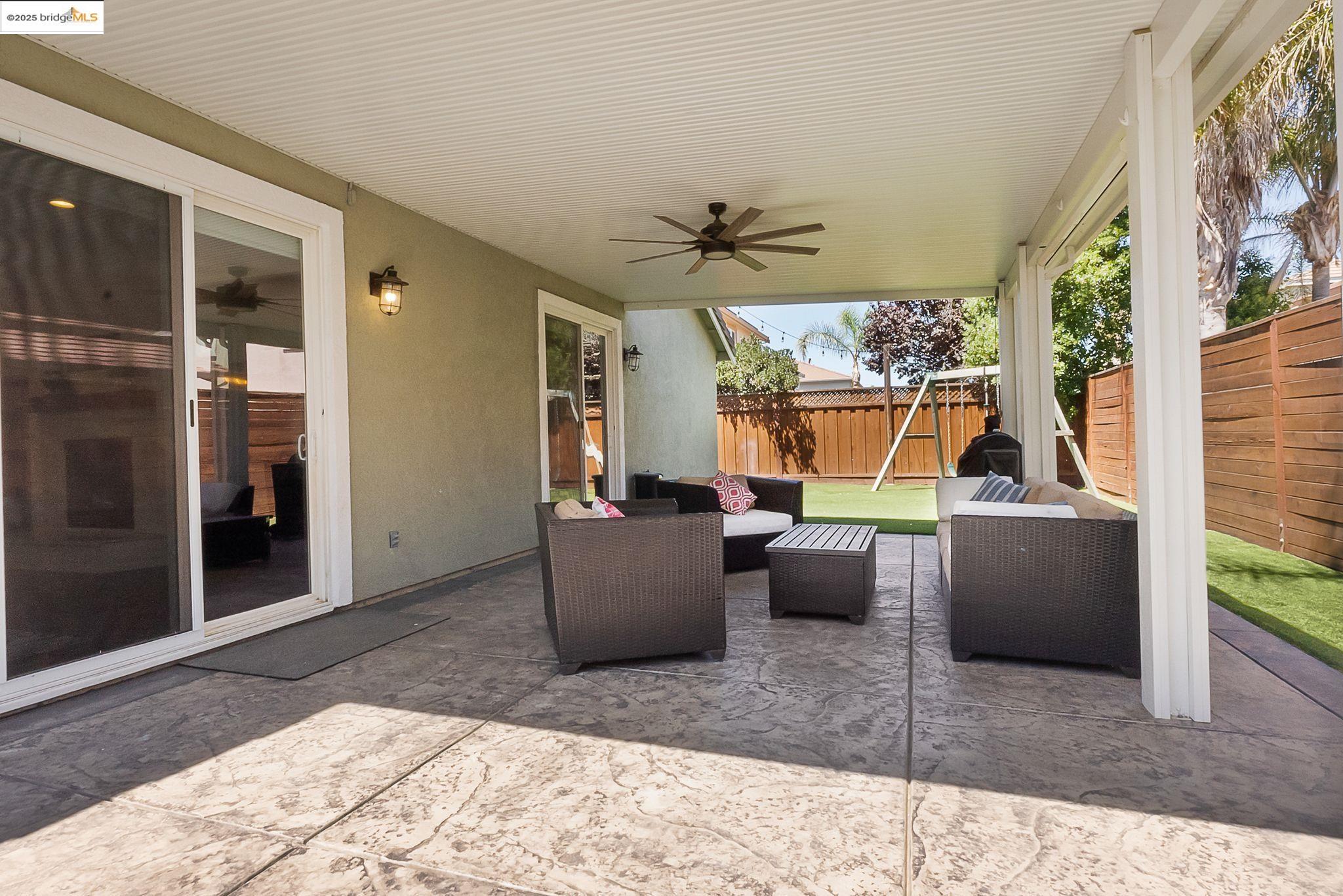 Detail Gallery Image 36 of 42 For 328 Fareham Ct, Discovery Bay,  CA 94505 - 3 Beds | 2 Baths