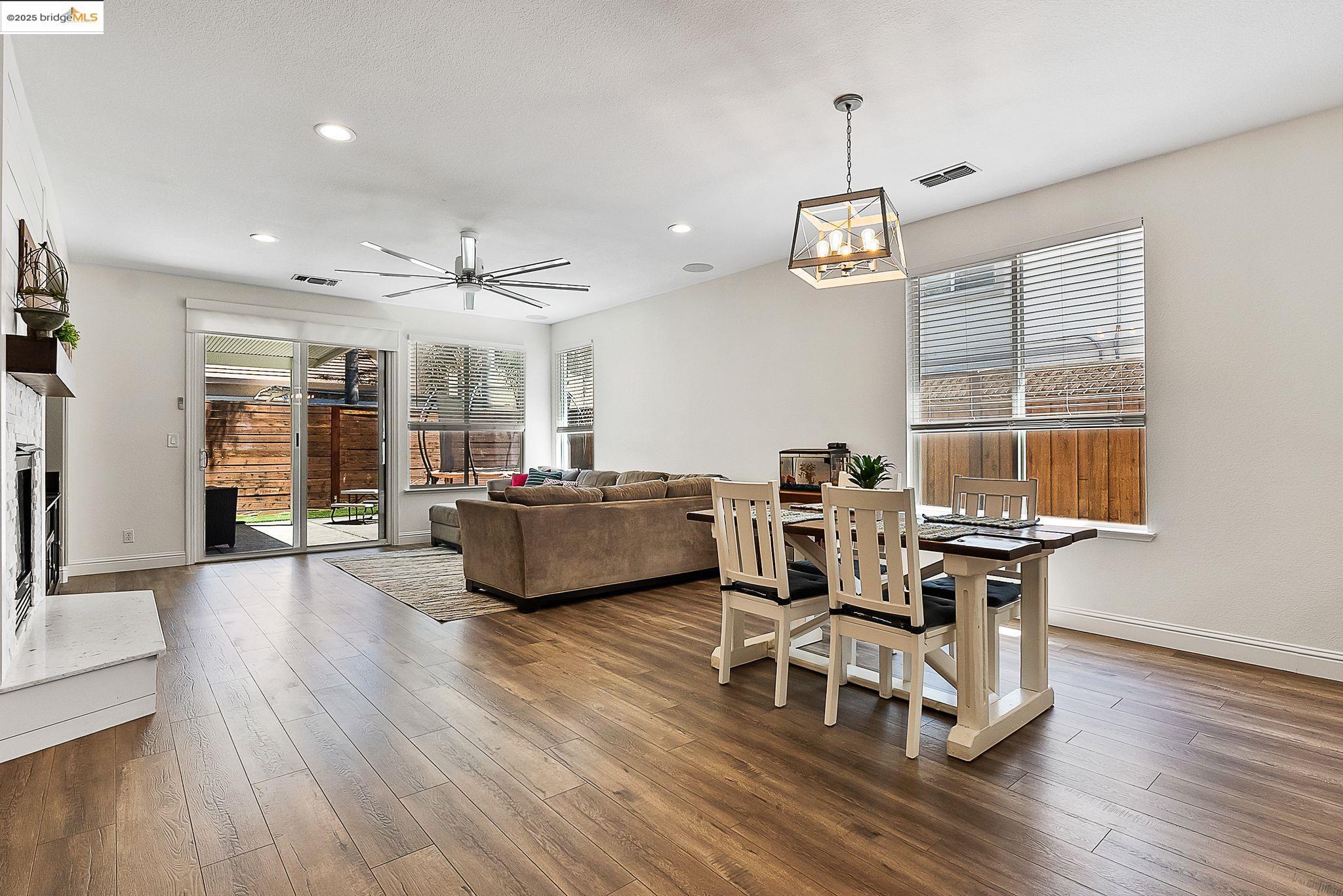 Detail Gallery Image 9 of 42 For 328 Fareham Ct, Discovery Bay,  CA 94505 - 3 Beds | 2 Baths