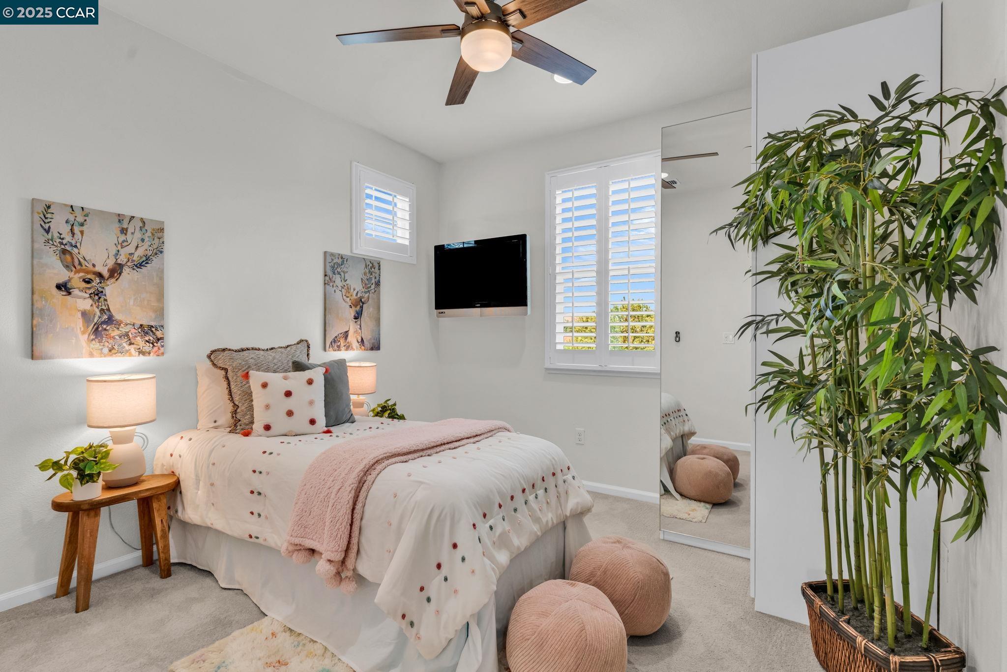 Detail Gallery Image 32 of 42 For 6983 Alamo Creek Trl, Dublin,  CA 94568 - 4 Beds | 3/1 Baths