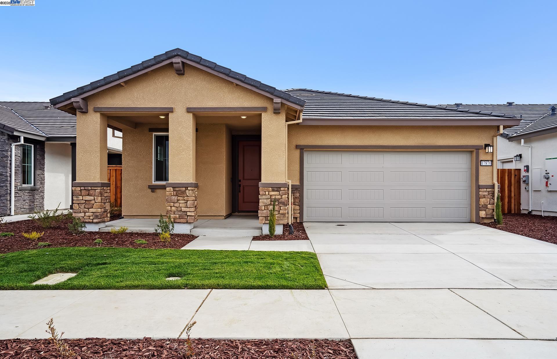 Detail Gallery Image 1 of 47 For 17870 Brightwood Avenue, Lathrop,  CA 95330 - 2 Beds | 2 Baths