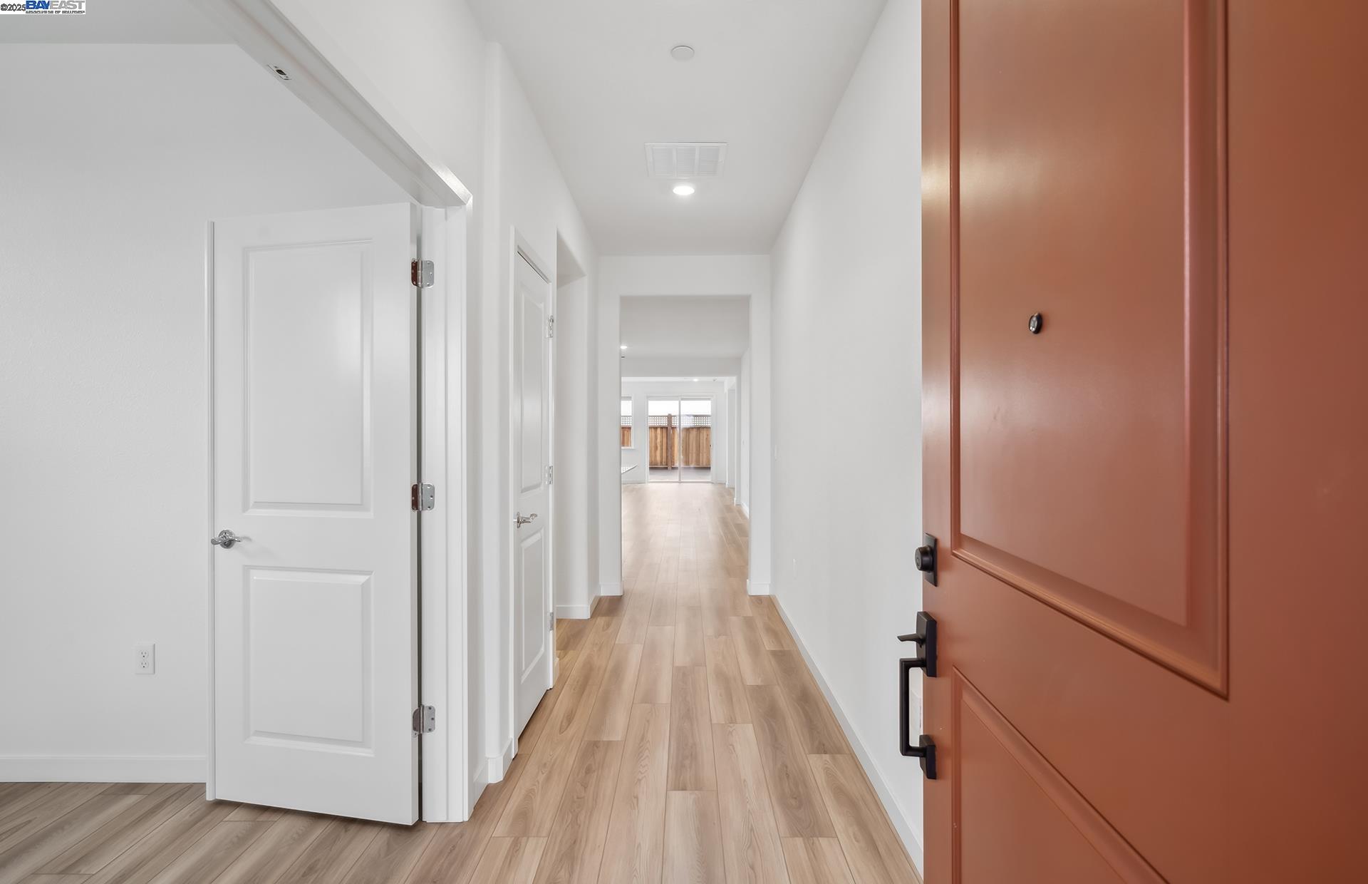 Detail Gallery Image 3 of 47 For 17870 Brightwood Avenue, Lathrop,  CA 95330 - 2 Beds | 2 Baths