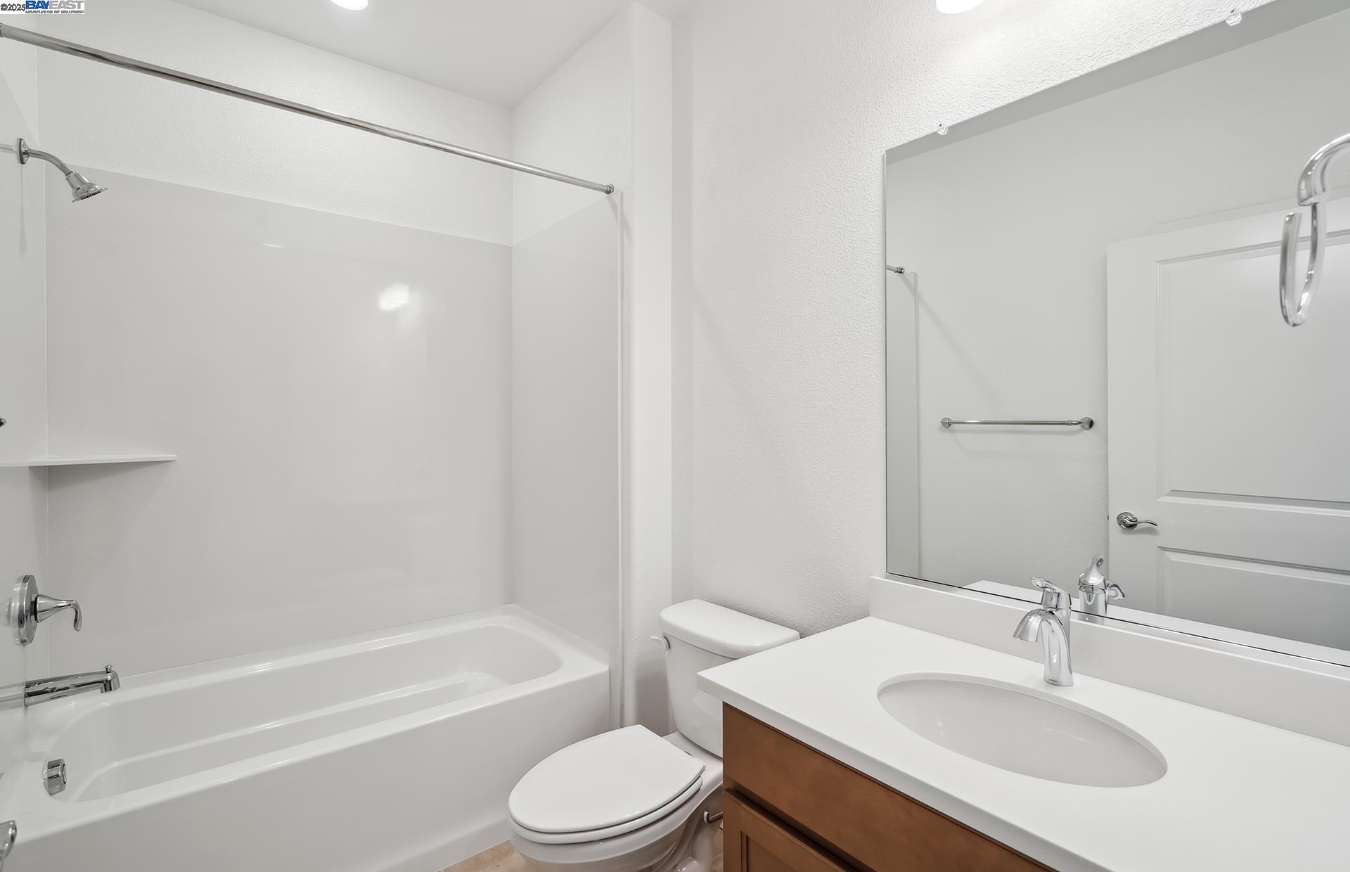 Detail Gallery Image 25 of 47 For 17870 Brightwood Avenue, Lathrop,  CA 95330 - 2 Beds | 2 Baths