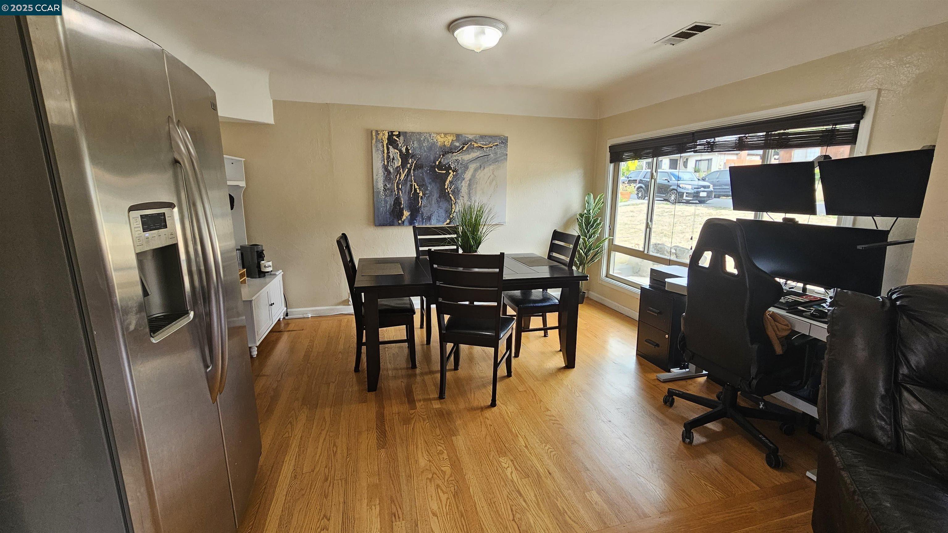 Detail Gallery Image 11 of 26 For 1051 Saint Andrews Dr, El Sobrante,  CA 94803 - 2 Beds | 1 Baths