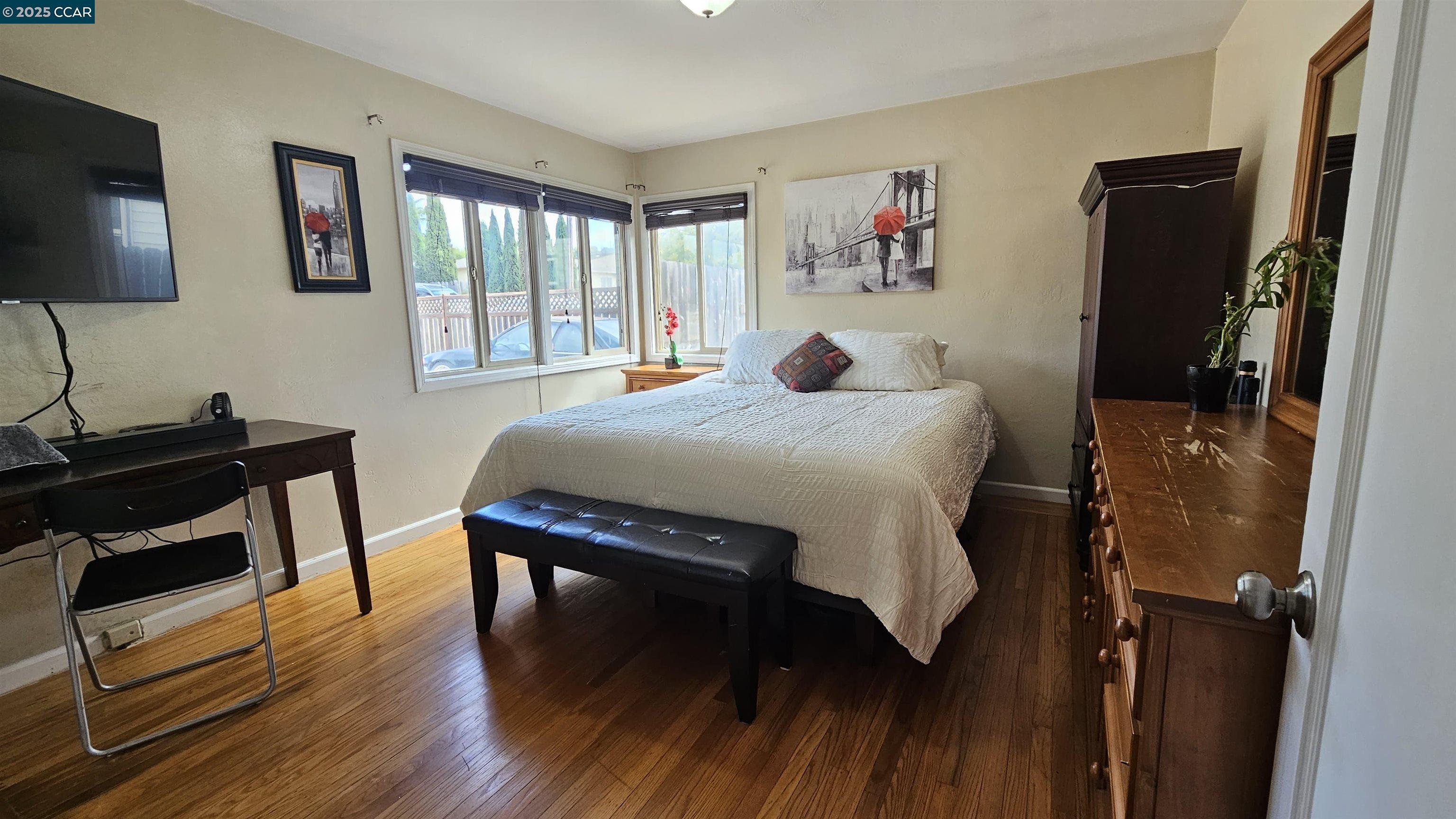 Detail Gallery Image 13 of 26 For 1051 Saint Andrews Dr, El Sobrante,  CA 94803 - 2 Beds | 1 Baths