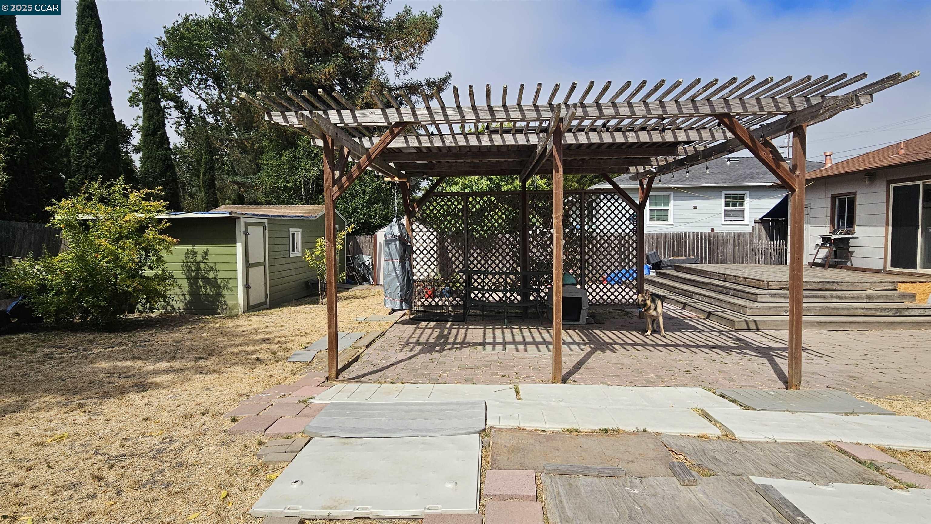 Detail Gallery Image 22 of 26 For 1051 Saint Andrews Dr, El Sobrante,  CA 94803 - 2 Beds | 1 Baths