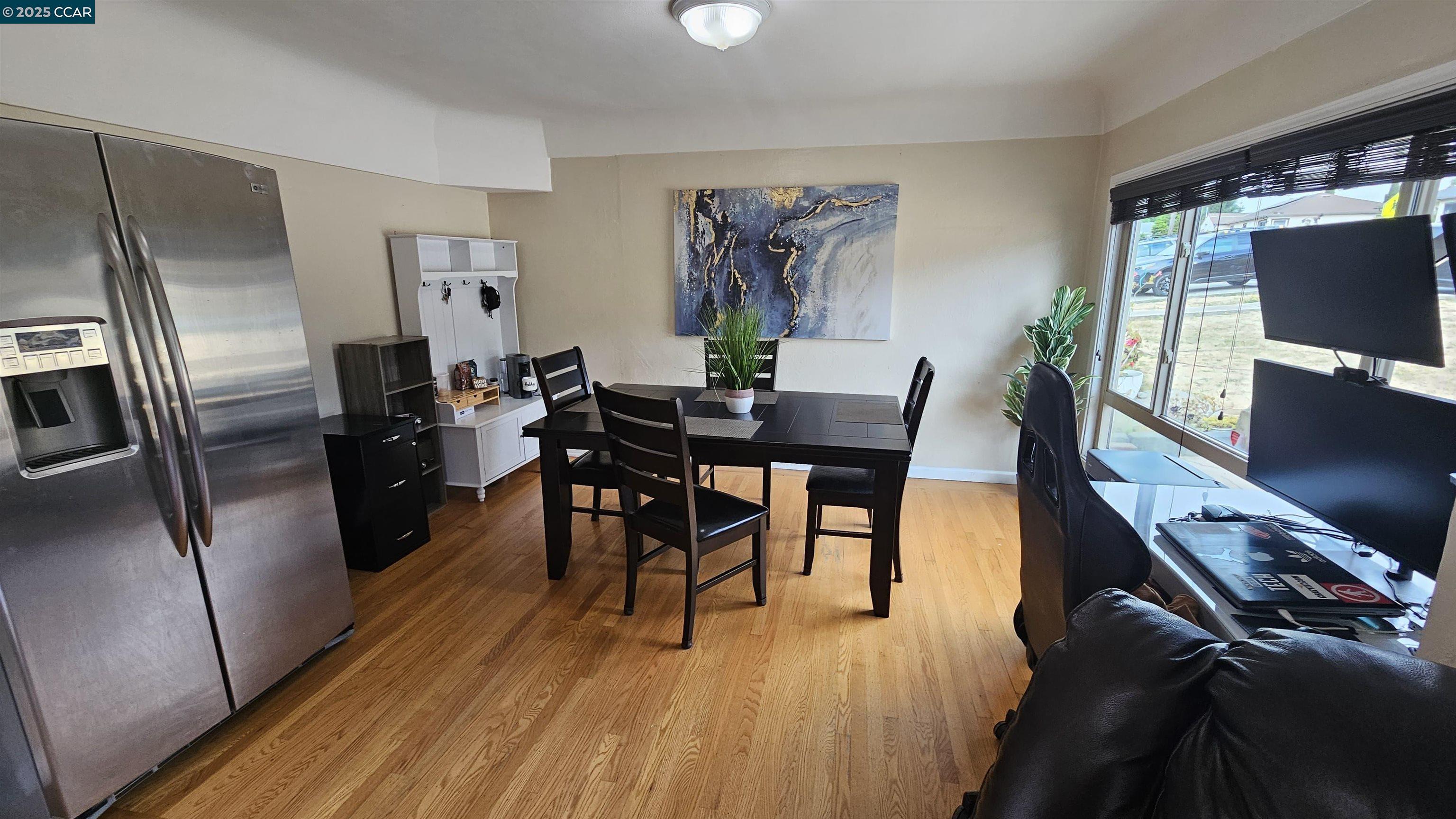 Detail Gallery Image 10 of 26 For 1051 Saint Andrews Dr, El Sobrante,  CA 94803 - 2 Beds | 1 Baths