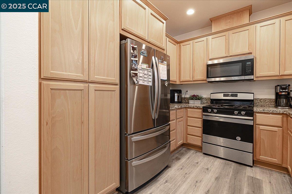 Detail Gallery Image 12 of 27 For 2941 Ritter Ln, Merced,  CA 95348 - 3 Beds | 2/1 Baths