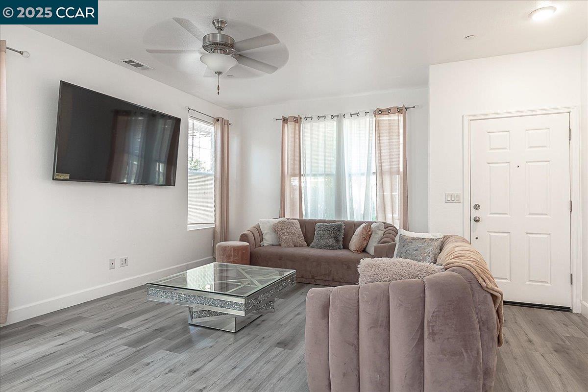 Detail Gallery Image 7 of 27 For 2941 Ritter Ln, Merced,  CA 95348 - 3 Beds | 2/1 Baths