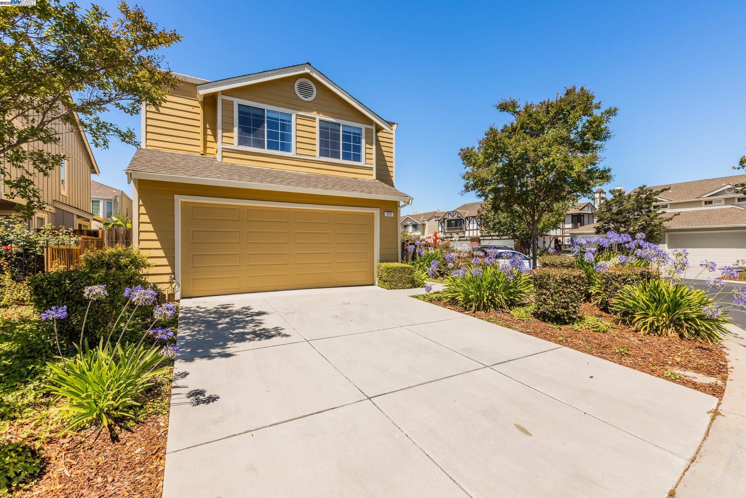 Detail Gallery Image 2 of 35 For 777 Erie Cir, Milpitas,  CA 95035 - 4 Beds | 2/1 Baths