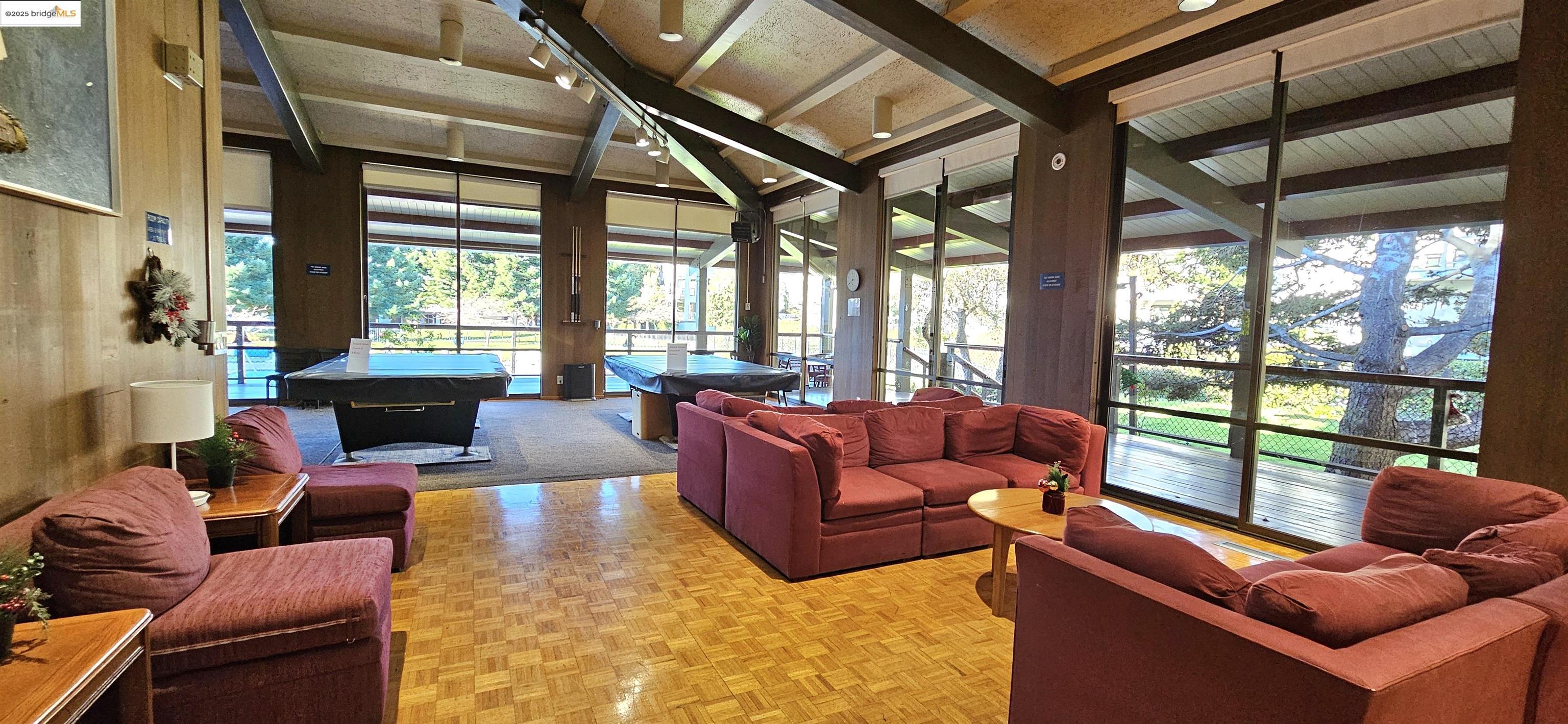 Detail Gallery Image 24 of 29 For 4 Captain Dr #E405,  Emeryville,  CA 94608 - 1 Beds | 1 Baths