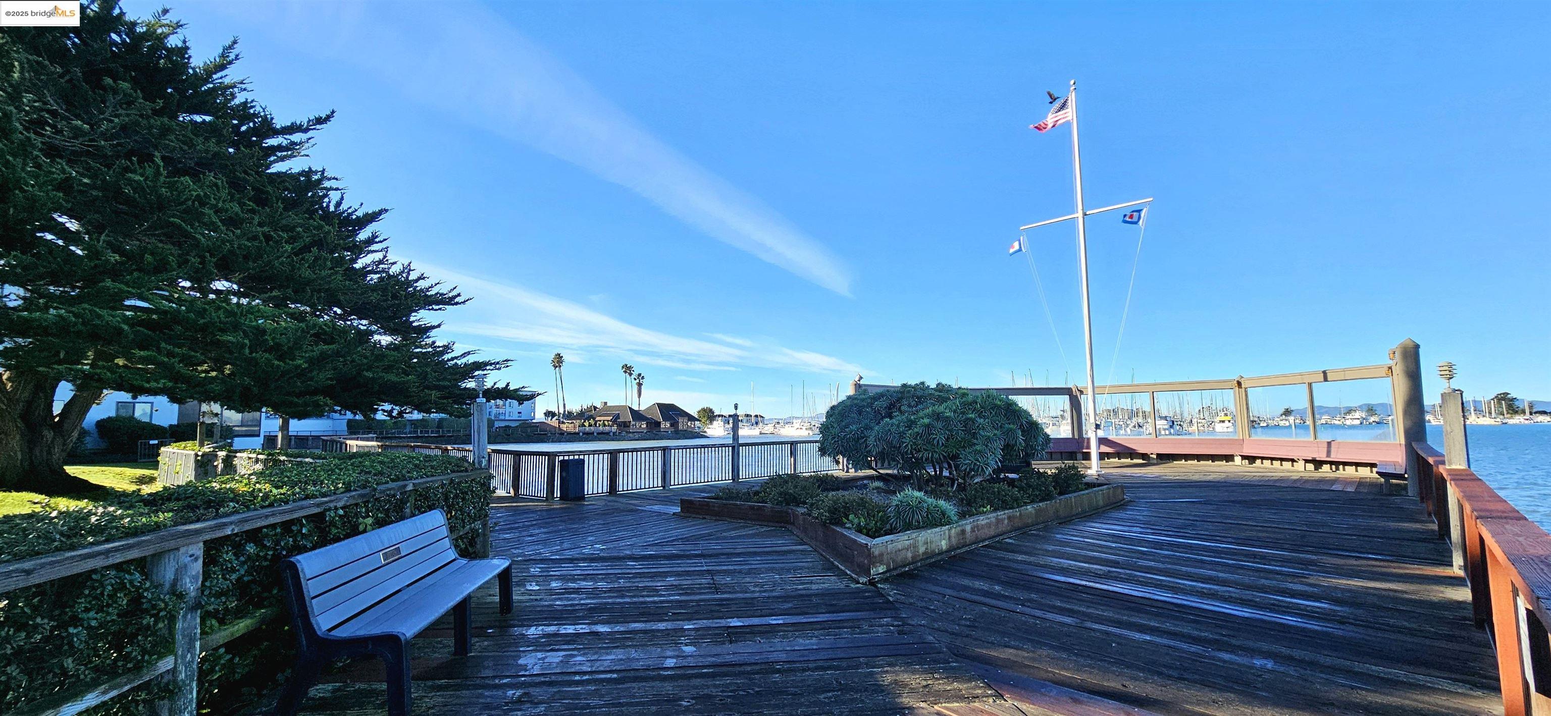Detail Gallery Image 29 of 29 For 4 Captain Dr #E405,  Emeryville,  CA 94608 - 1 Beds | 1 Baths
