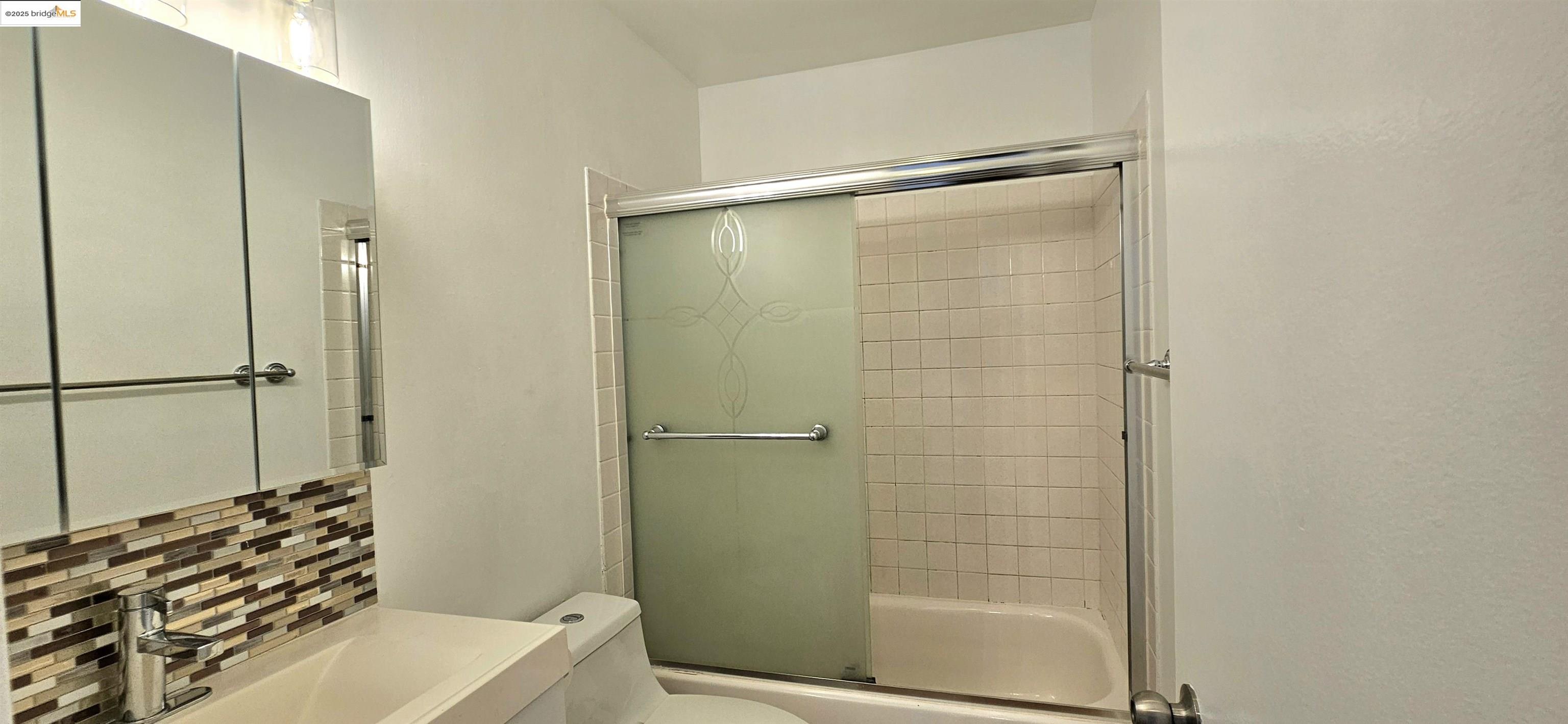 Photo #10: 41106666 Listing: Photo #10
