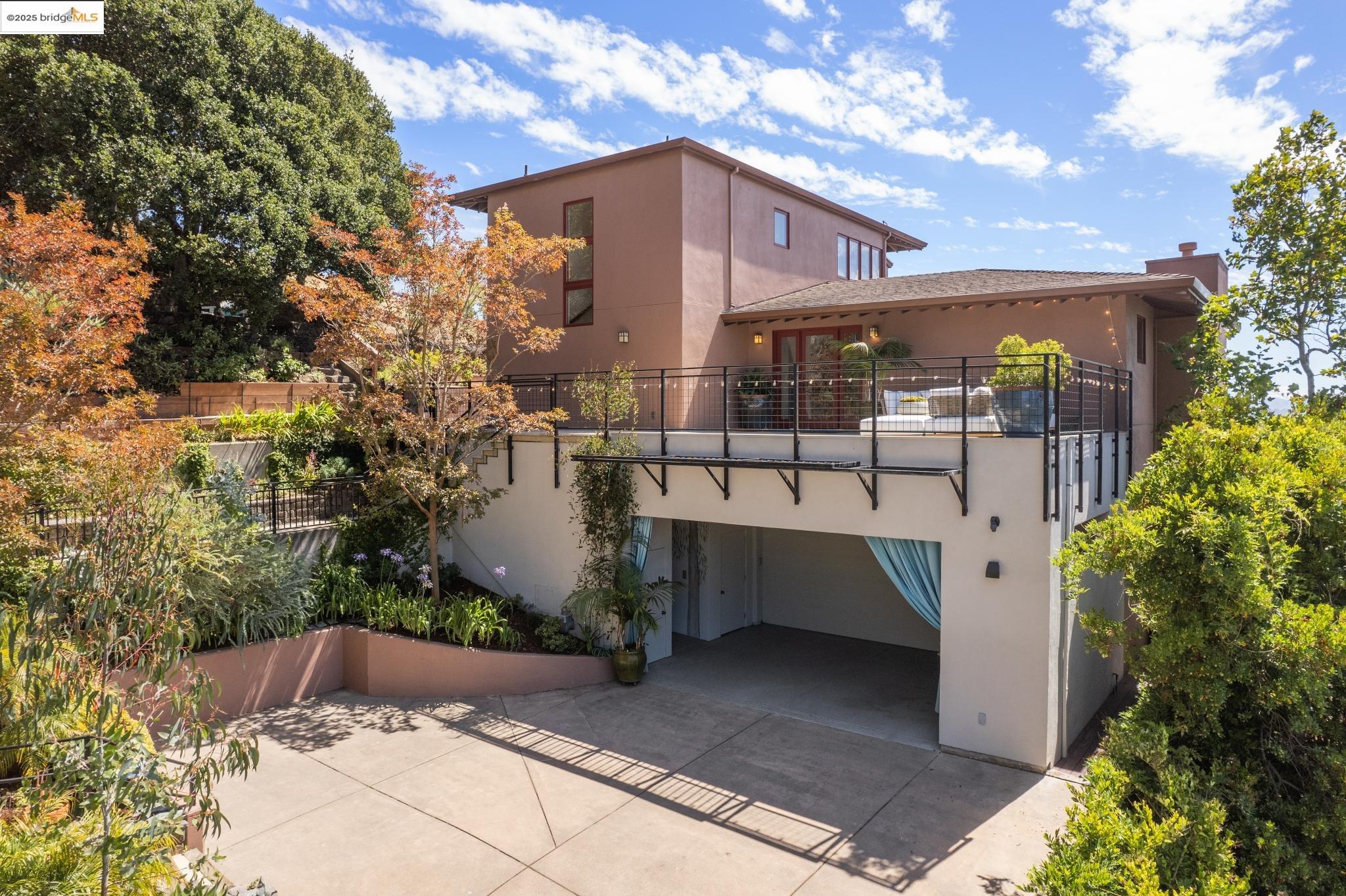Detail Gallery Image 35 of 36 For 435 Tremont Avenue, Richmond,  CA 94801 - 4 Beds | 4 Baths