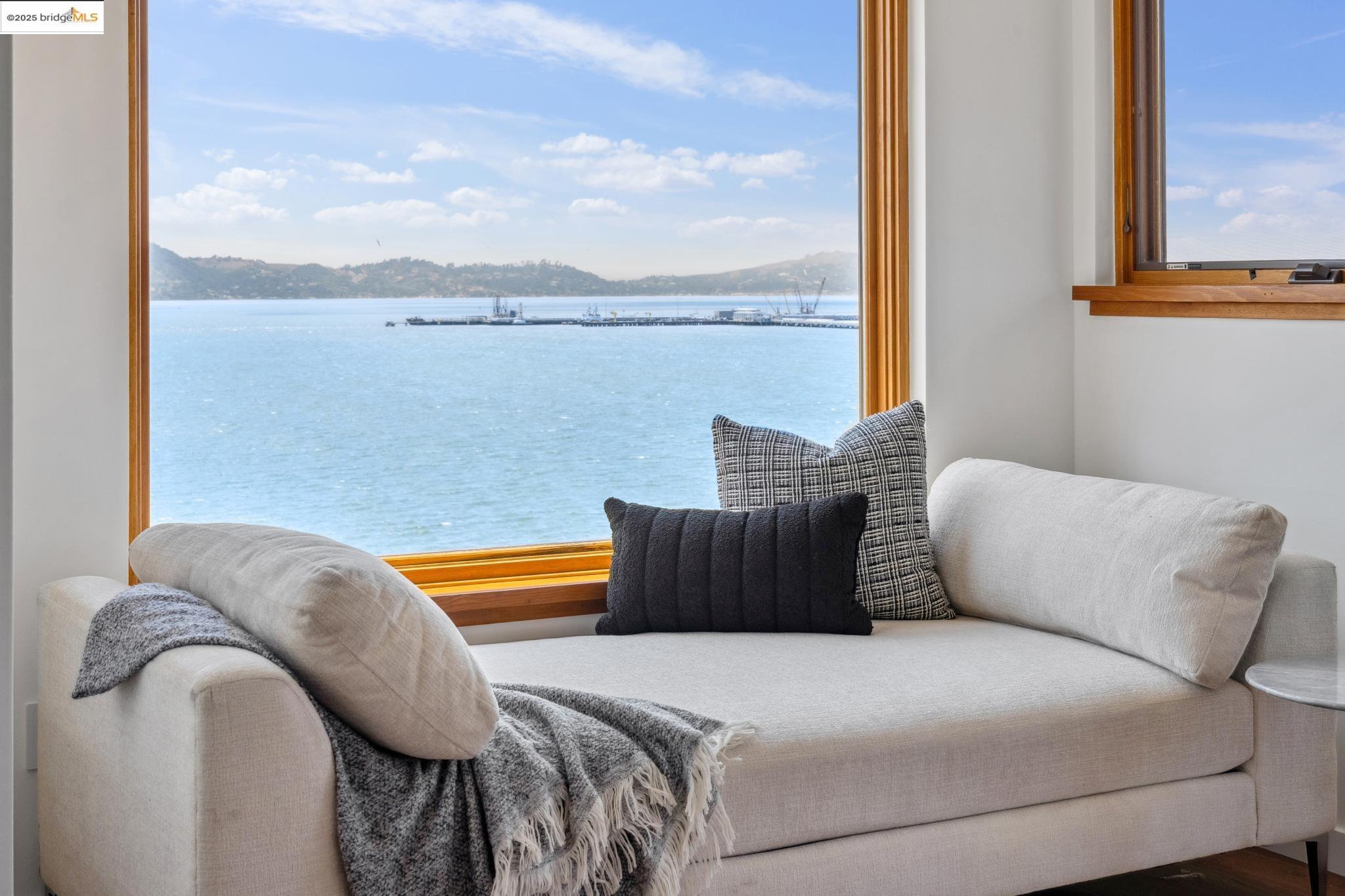 Detail Gallery Image 42 of 60 For 435 Tremont Avenue, Richmond,  CA 94801 - 4 Beds | 4 Baths