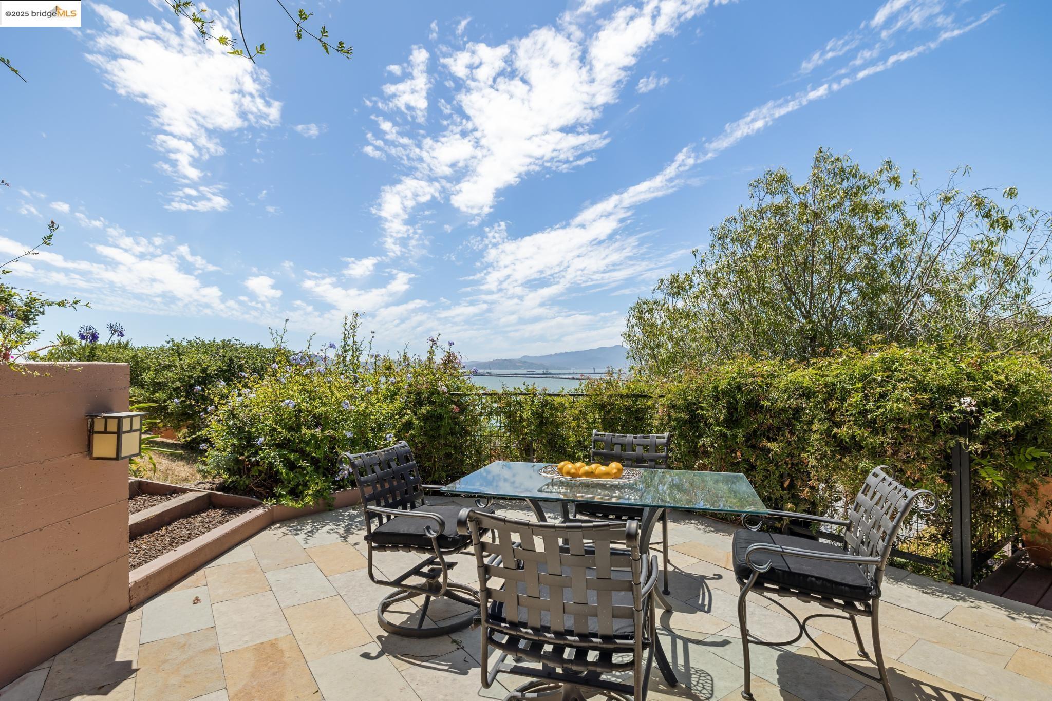Detail Gallery Image 50 of 60 For 435 Tremont Avenue, Richmond,  CA 94801 - 4 Beds | 4 Baths