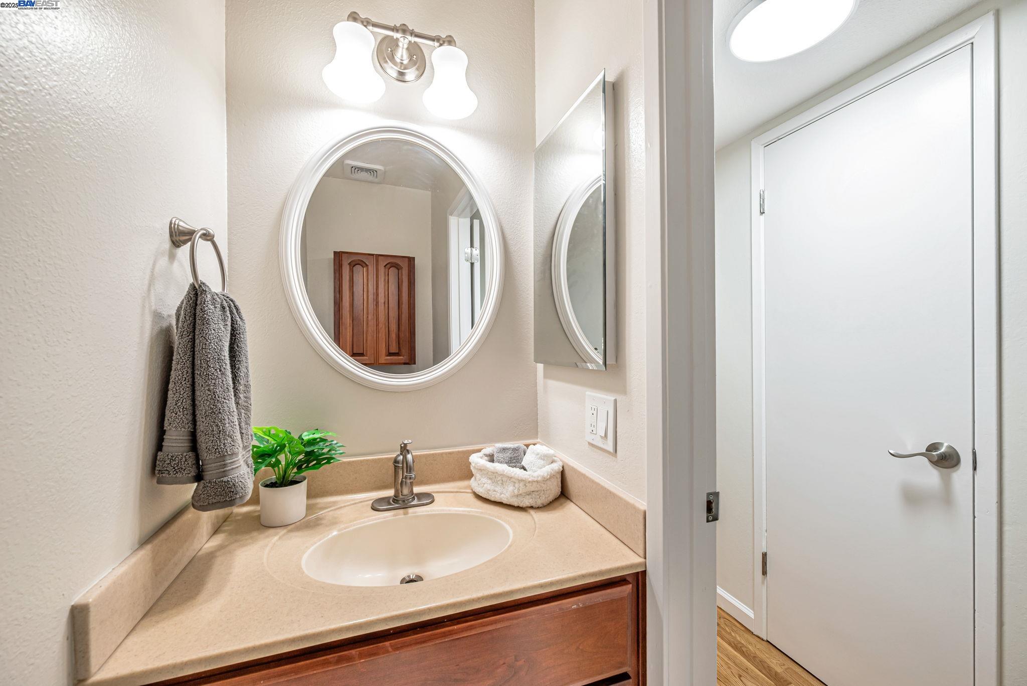 Detail Gallery Image 18 of 28 For 2751 Duhallow Way, South San Francisco,  CA 94080 - 3 Beds | 1/1 Baths