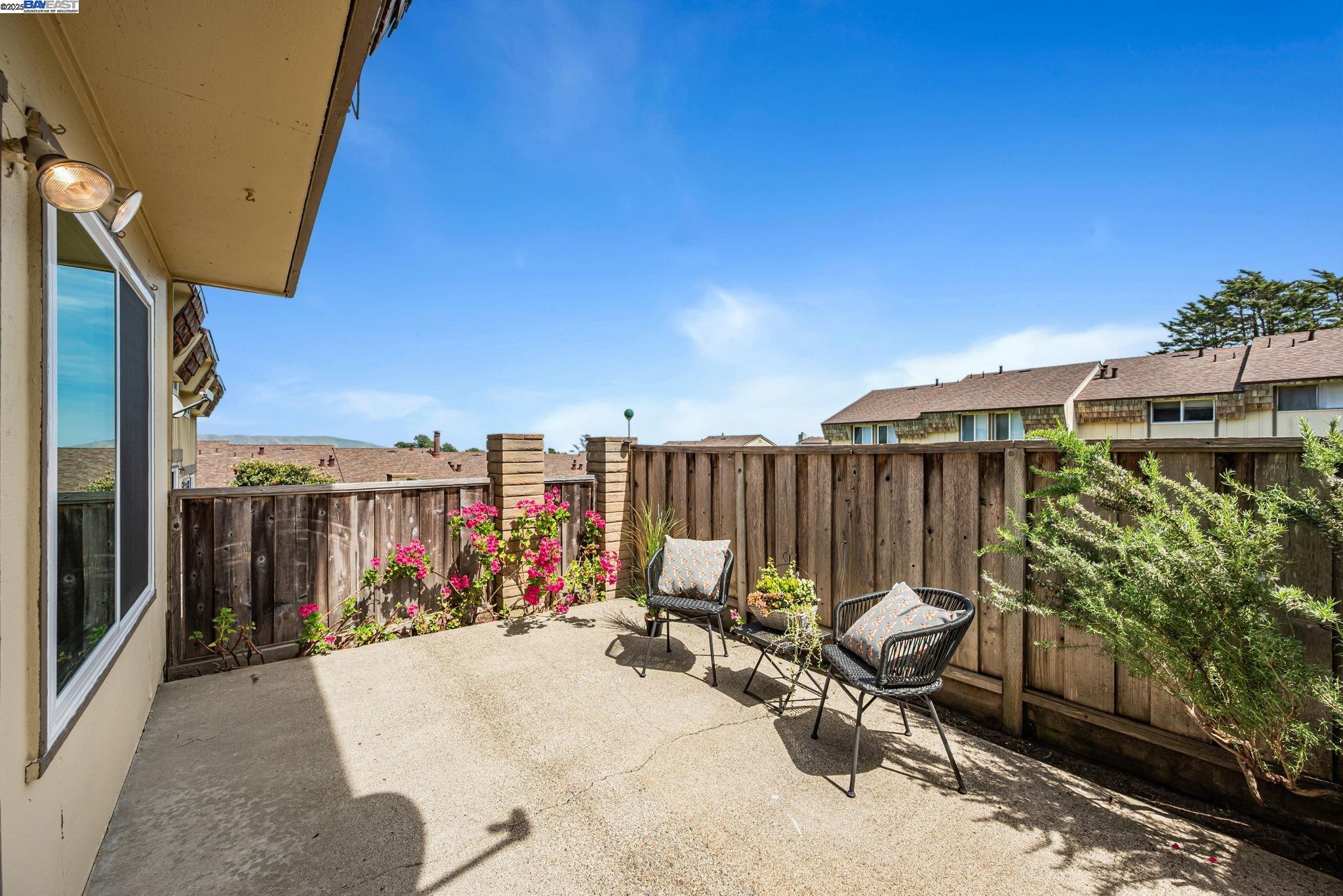 Detail Gallery Image 22 of 28 For 2751 Duhallow Way, South San Francisco,  CA 94080 - 3 Beds | 1/1 Baths