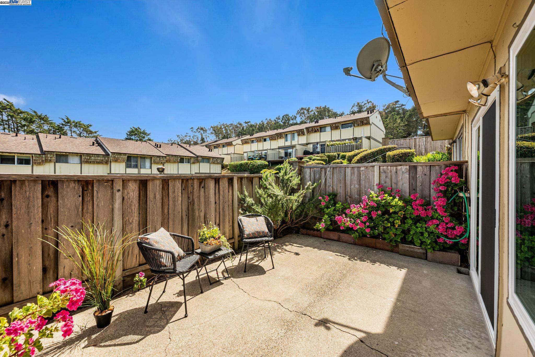 Detail Gallery Image 24 of 28 For 2751 Duhallow Way, South San Francisco,  CA 94080 - 3 Beds | 1/1 Baths