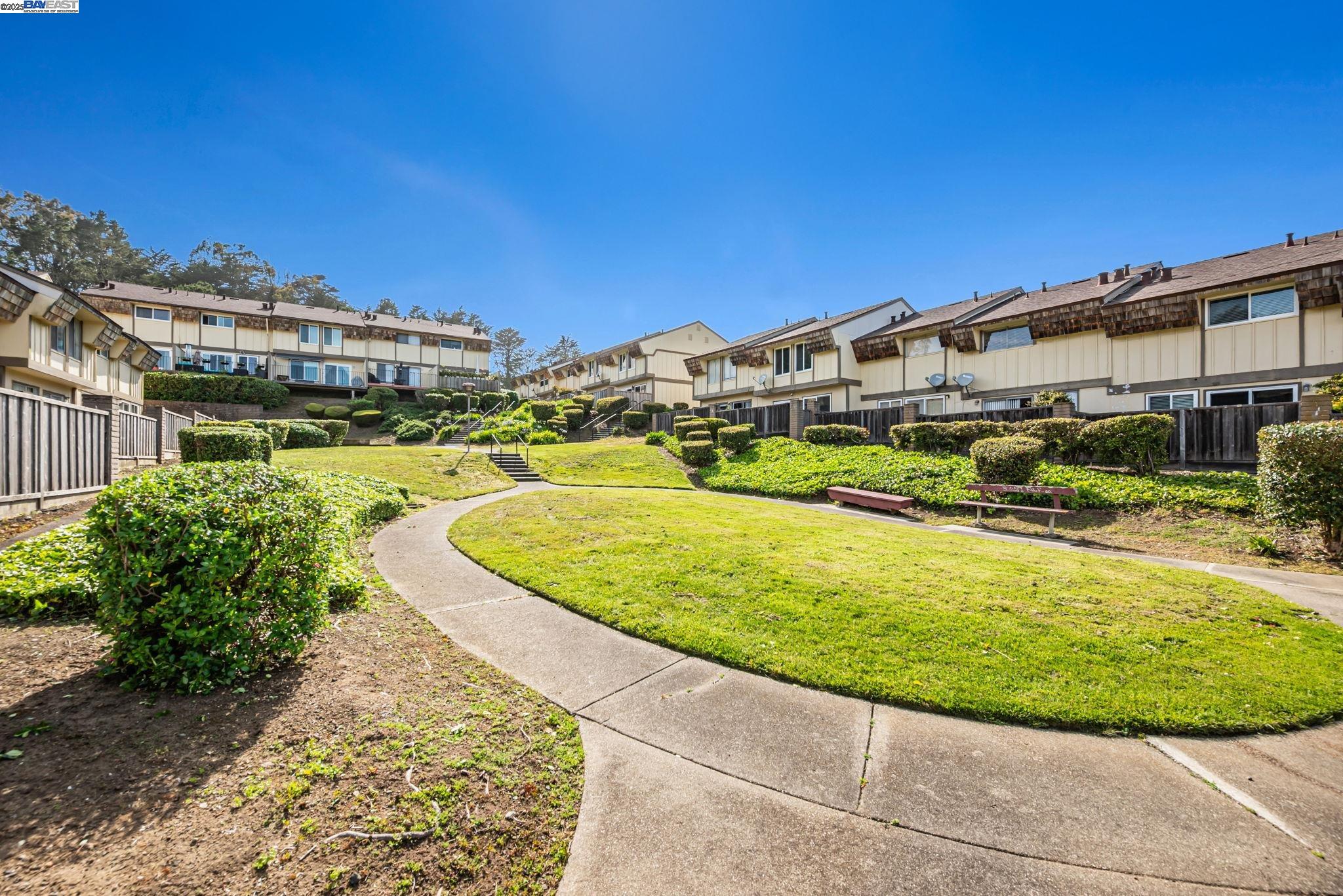 Detail Gallery Image 27 of 28 For 2751 Duhallow Way, South San Francisco,  CA 94080 - 3 Beds | 1/1 Baths