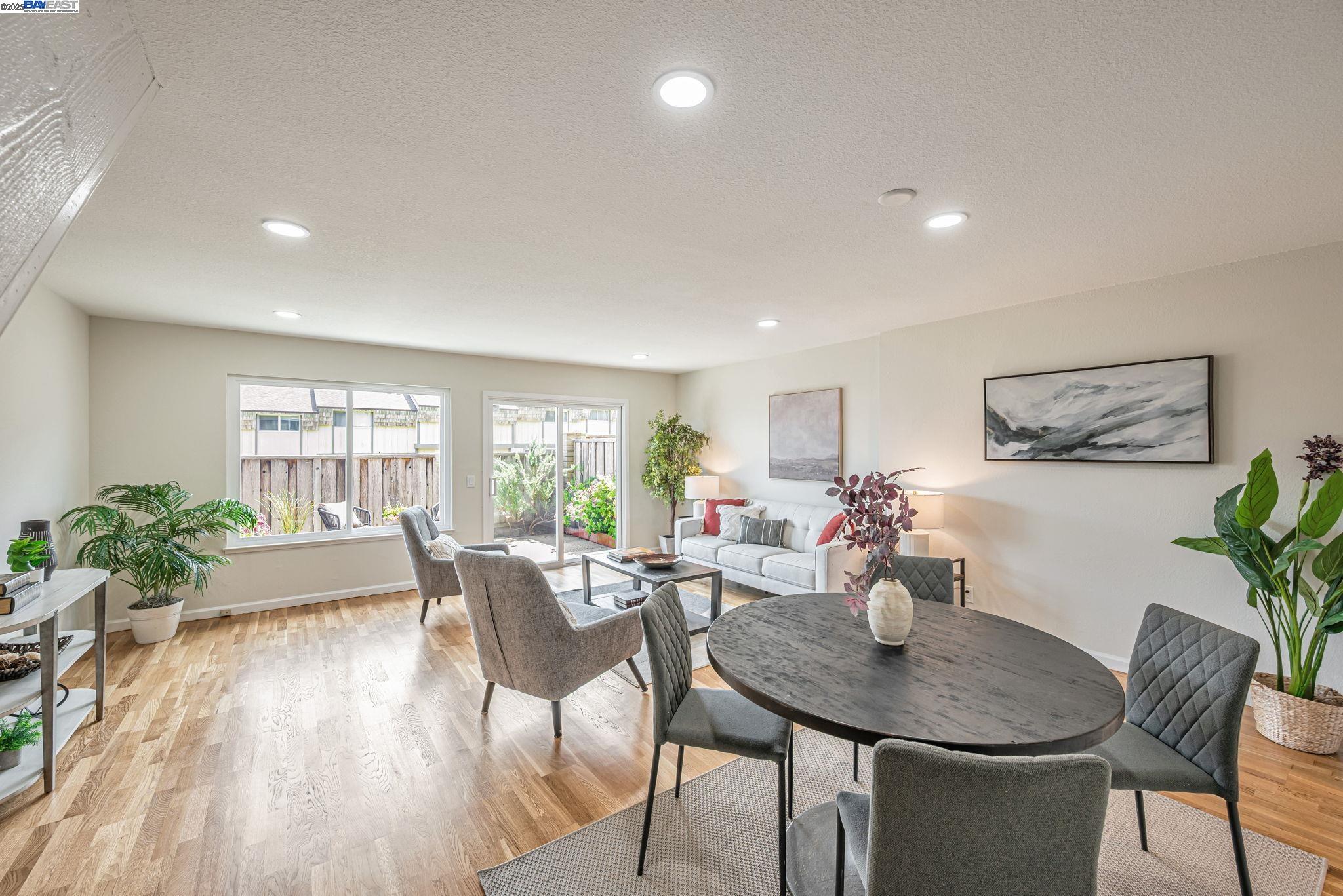 Detail Gallery Image 9 of 28 For 2751 Duhallow Way, South San Francisco,  CA 94080 - 3 Beds | 1/1 Baths