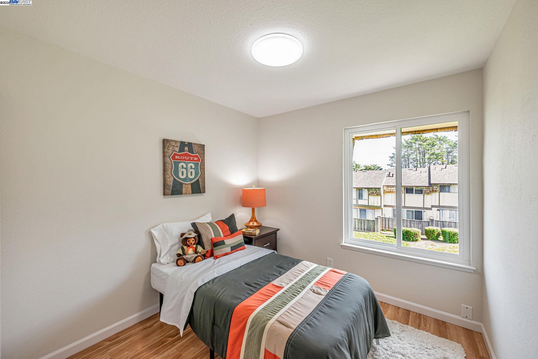 Detail Gallery Image 10 of 28 For 2751 Duhallow Way, South San Francisco,  CA 94080 - 3 Beds | 1/1 Baths