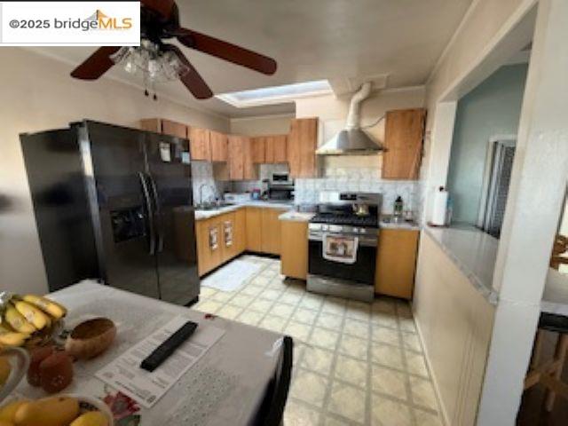 Detail Gallery Image 7 of 26 For 814 Schwerin St, Daly City,  CA 94014 - 4 Beds | 2 Baths