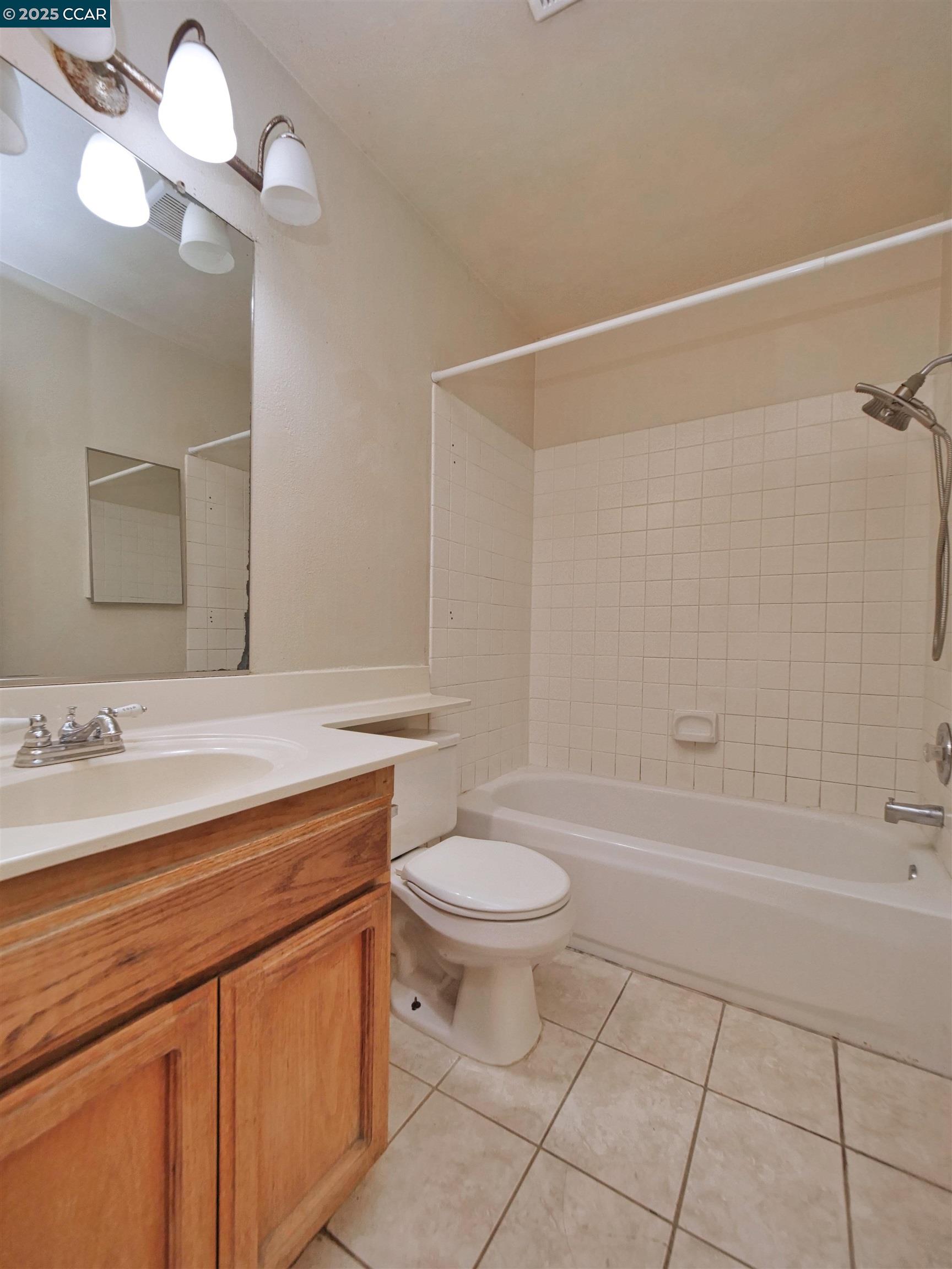 Detail Gallery Image 30 of 60 For 4300 Cannington Lane, Salida,  CA 95368-9726 - 4 Beds | 2 Baths