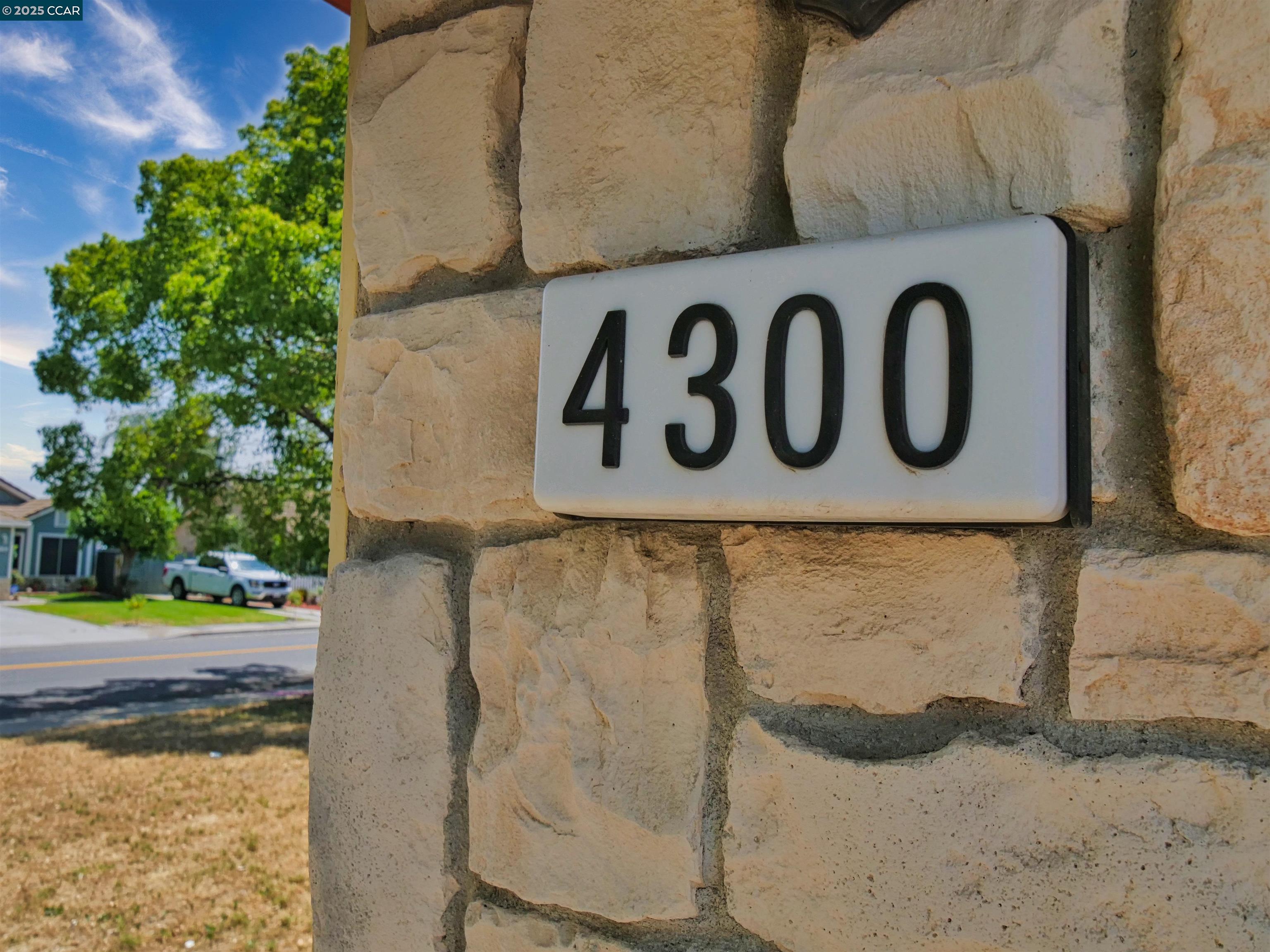 Detail Gallery Image 4 of 60 For 4300 Cannington Lane, Salida,  CA 95368-9726 - 4 Beds | 2 Baths