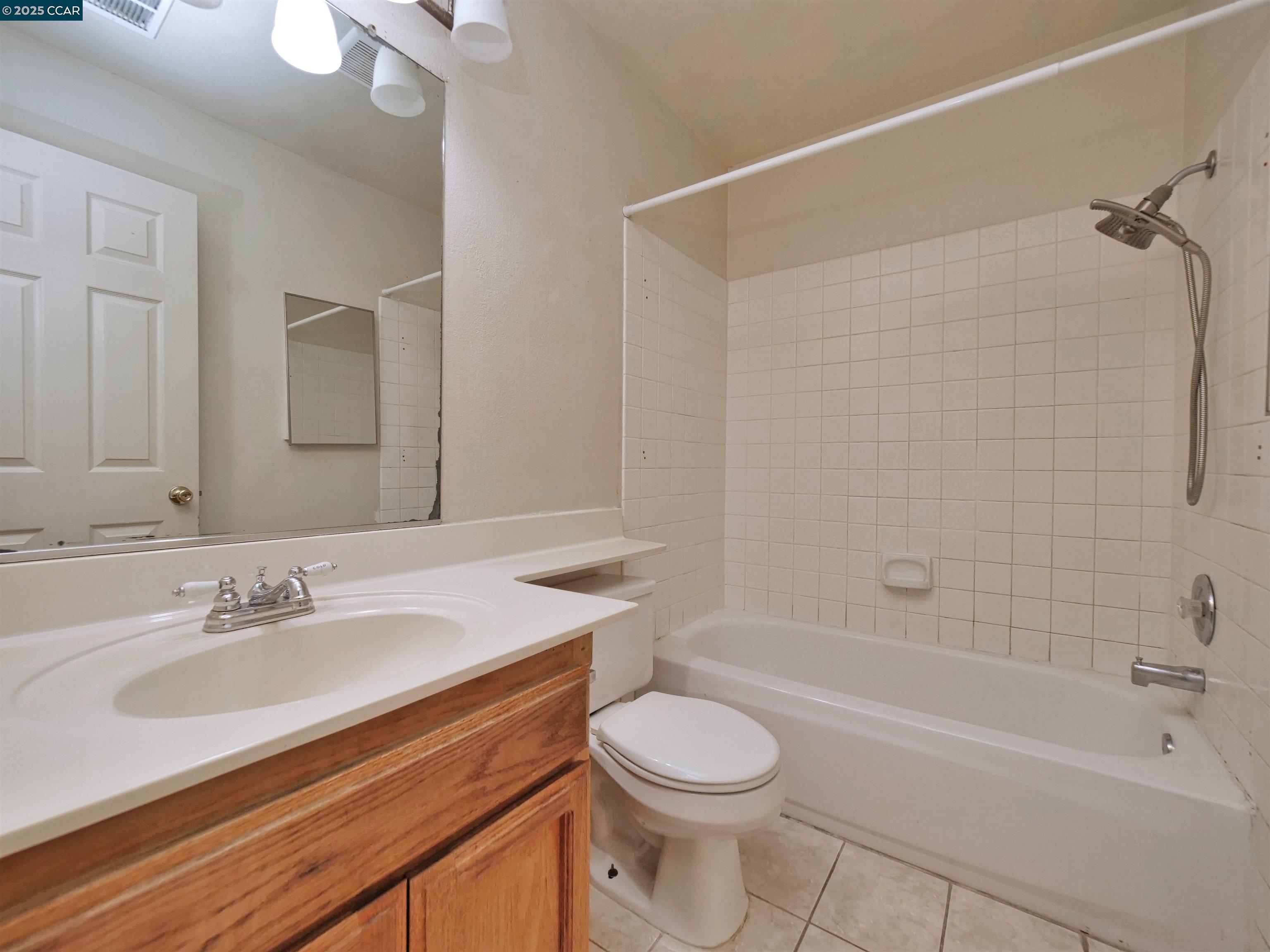 Detail Gallery Image 31 of 60 For 4300 Cannington Lane, Salida,  CA 95368-9726 - 4 Beds | 2 Baths
