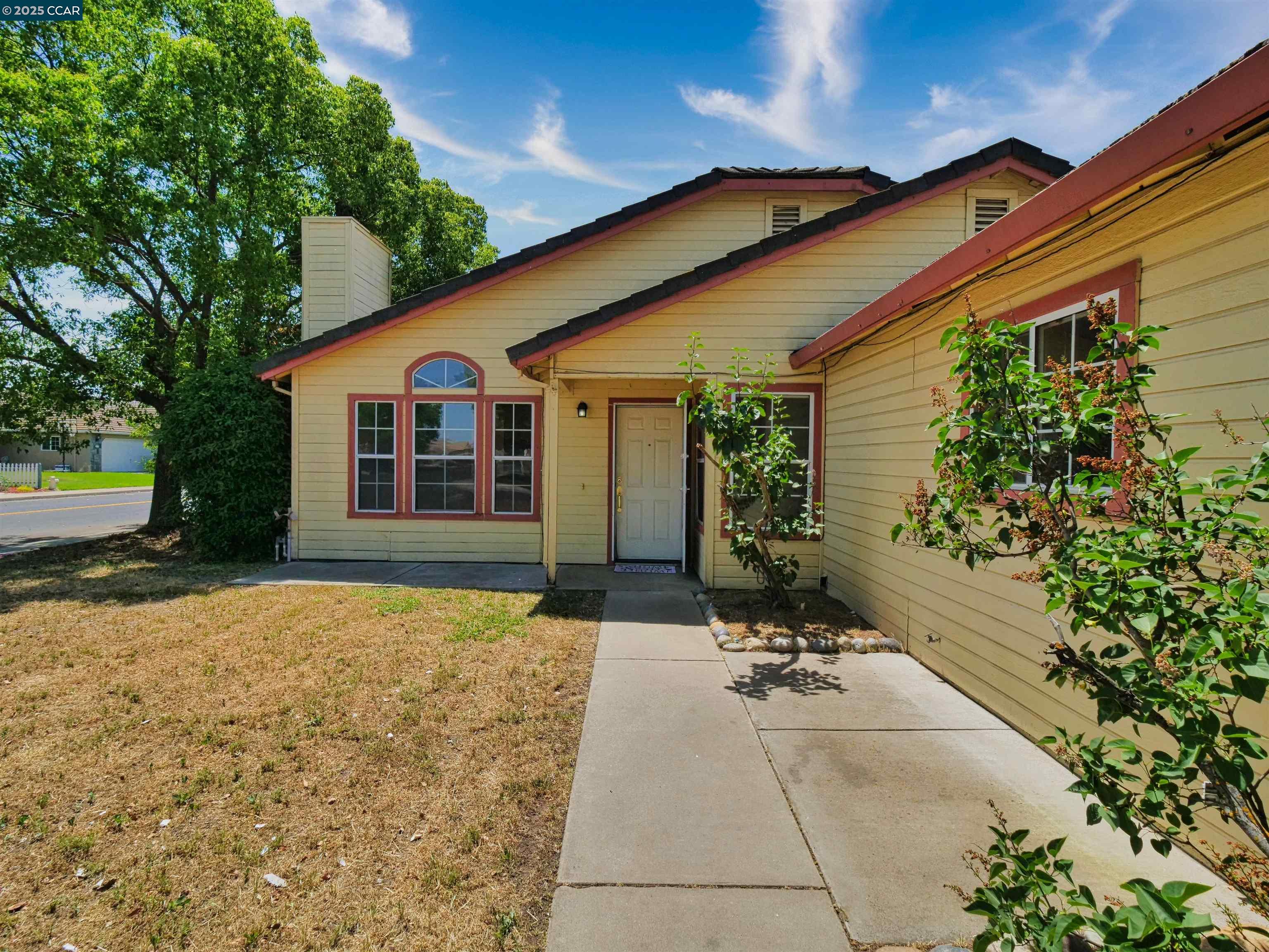 Detail Gallery Image 5 of 60 For 4300 Cannington Lane, Salida,  CA 95368-9726 - 4 Beds | 2 Baths